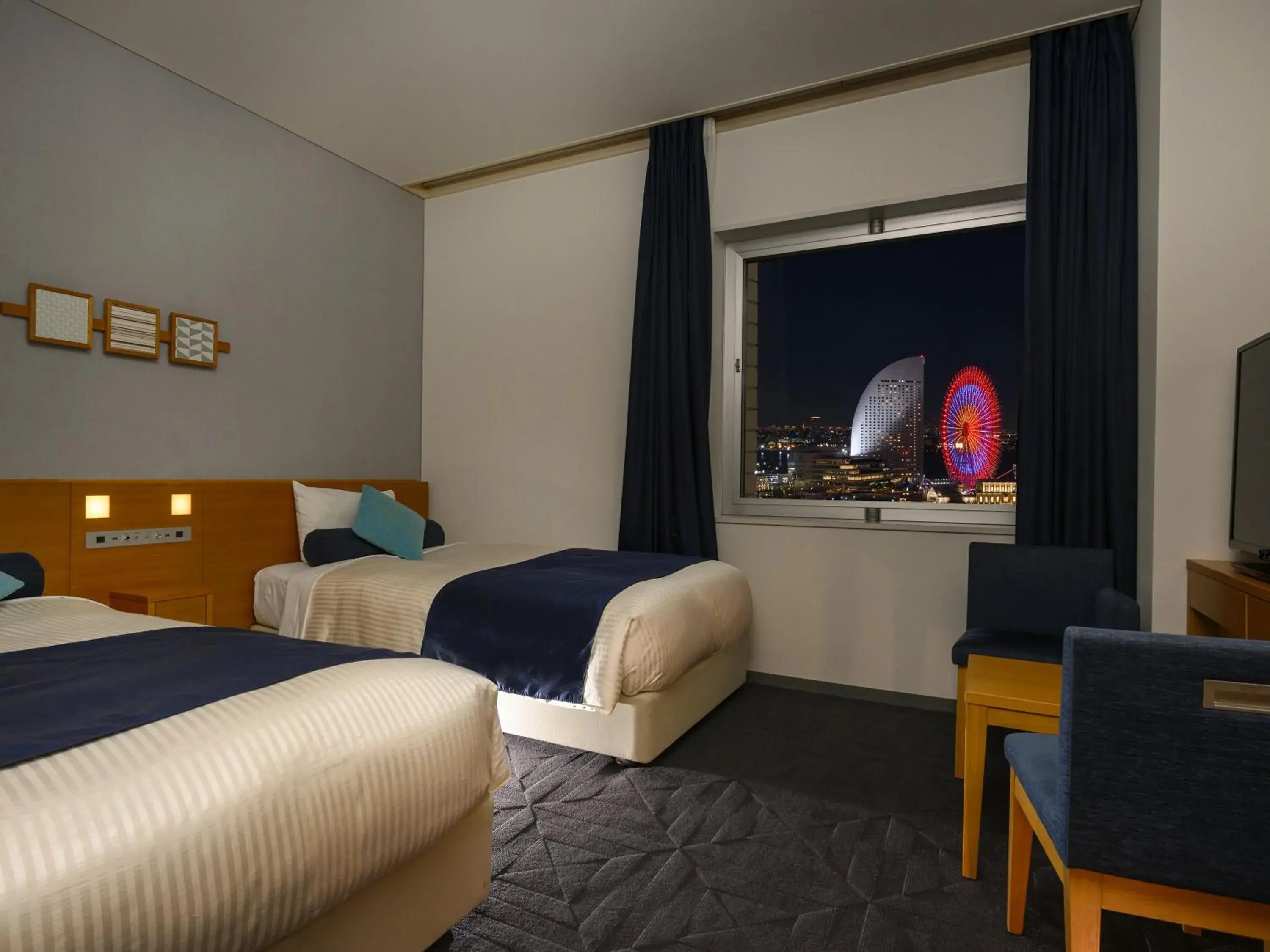 Photo of the whole room, Bed in Yokohama Sakuragicho Washington Hotel Photo of the whole room, Bed in Yokohama Sakuragicho Washington Hotel