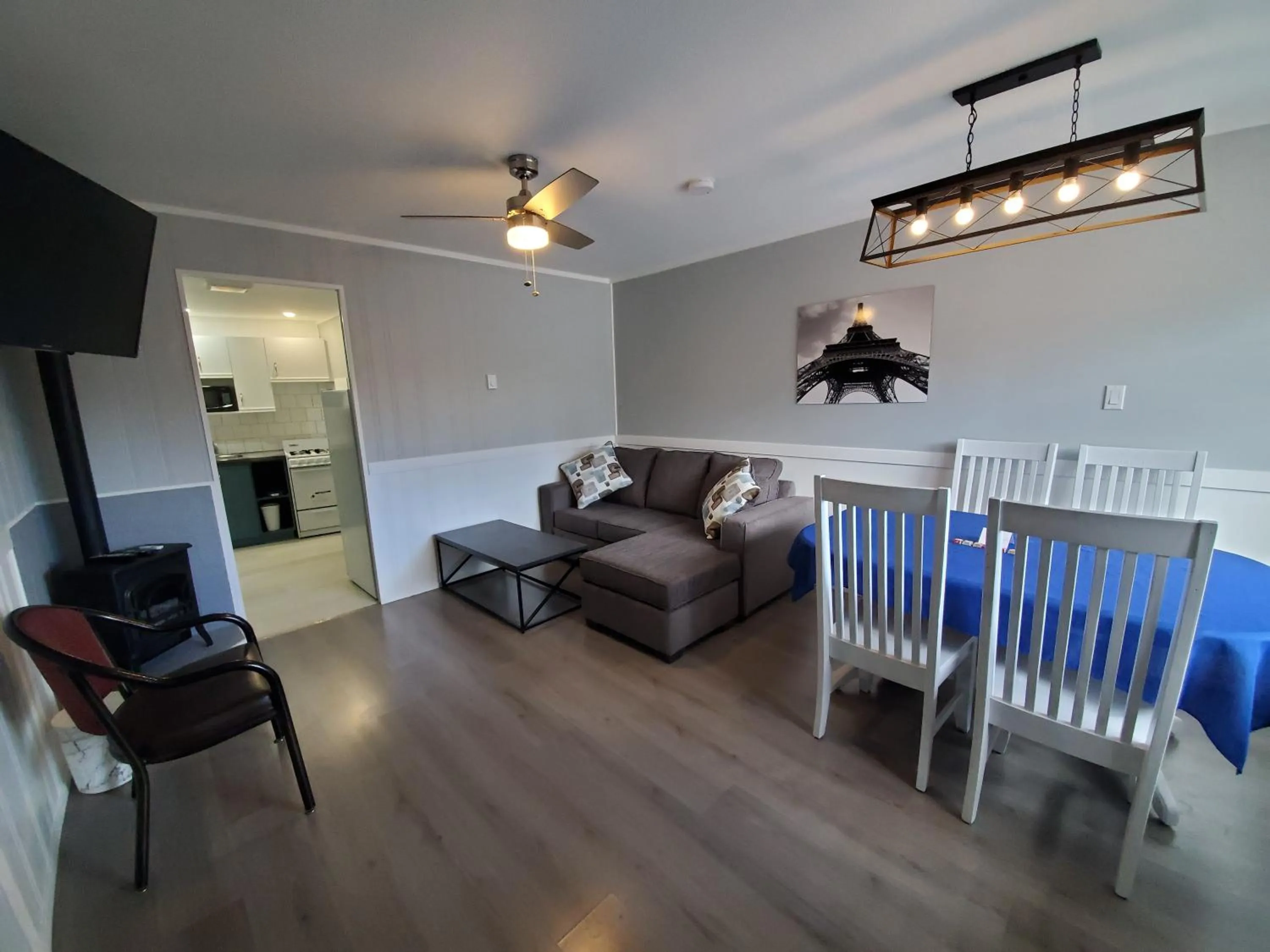 Living room in Celadon Lodge