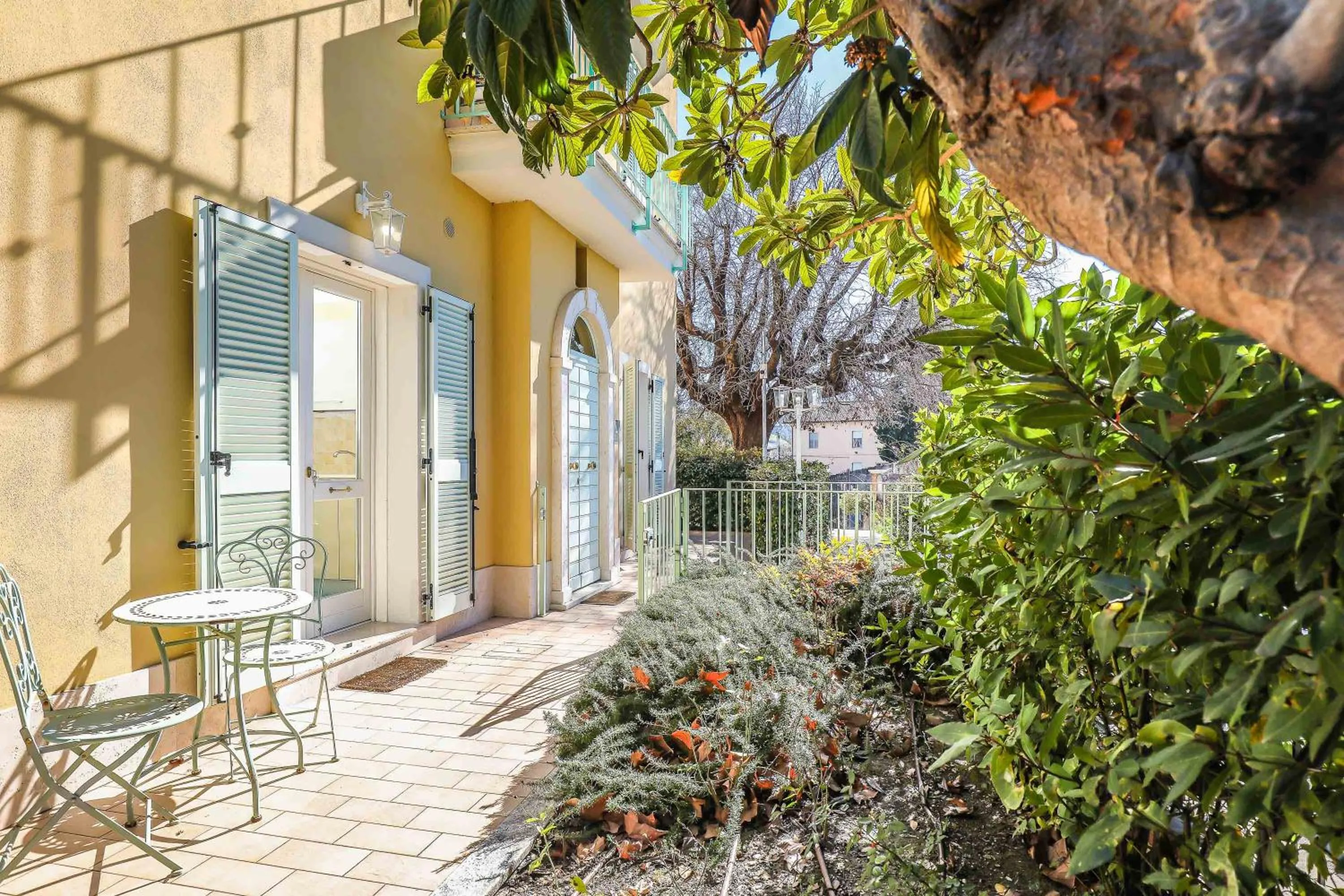 Patio in Residence Viviverde