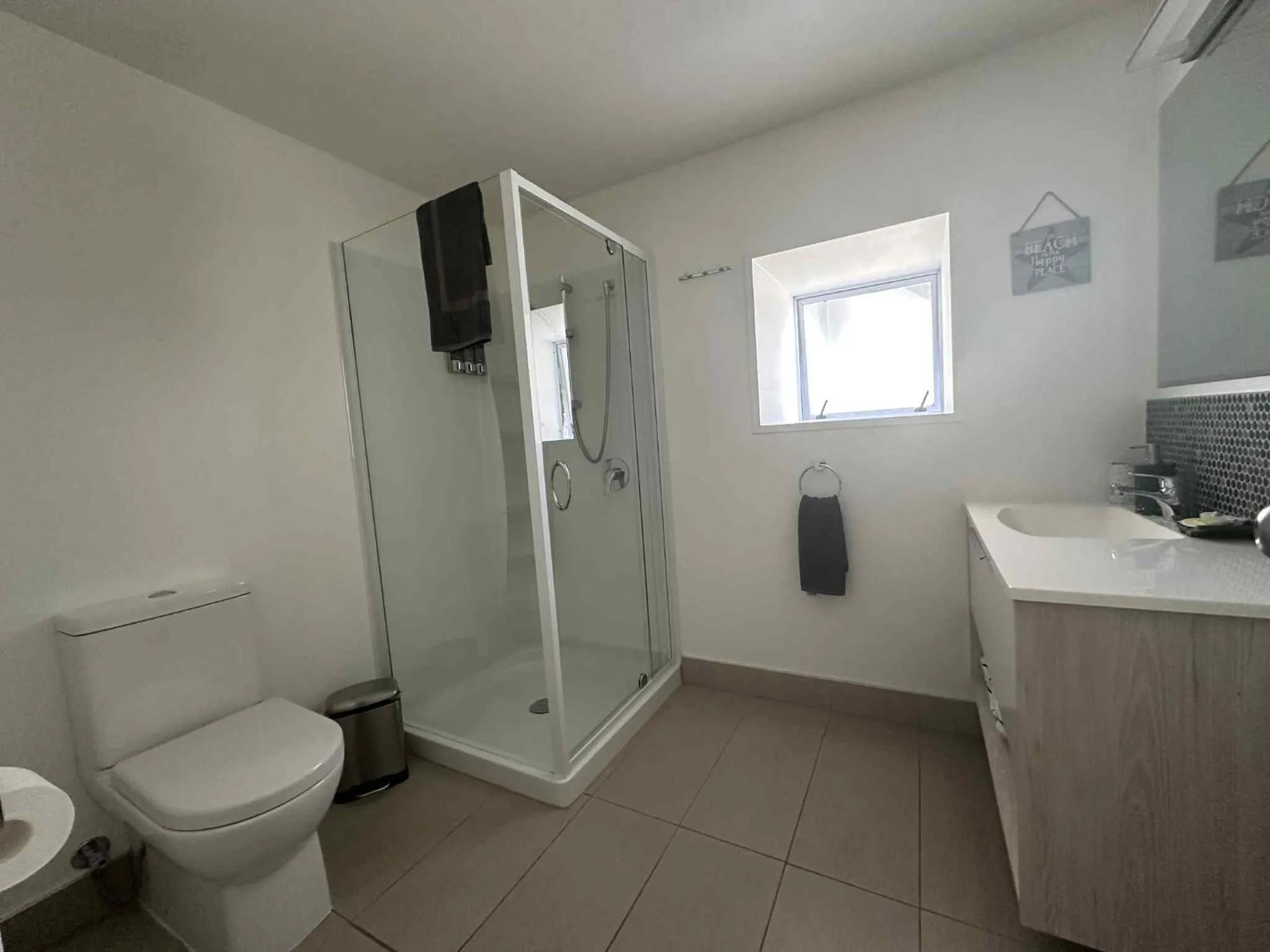 Shower in Coromandel Seaview Motel