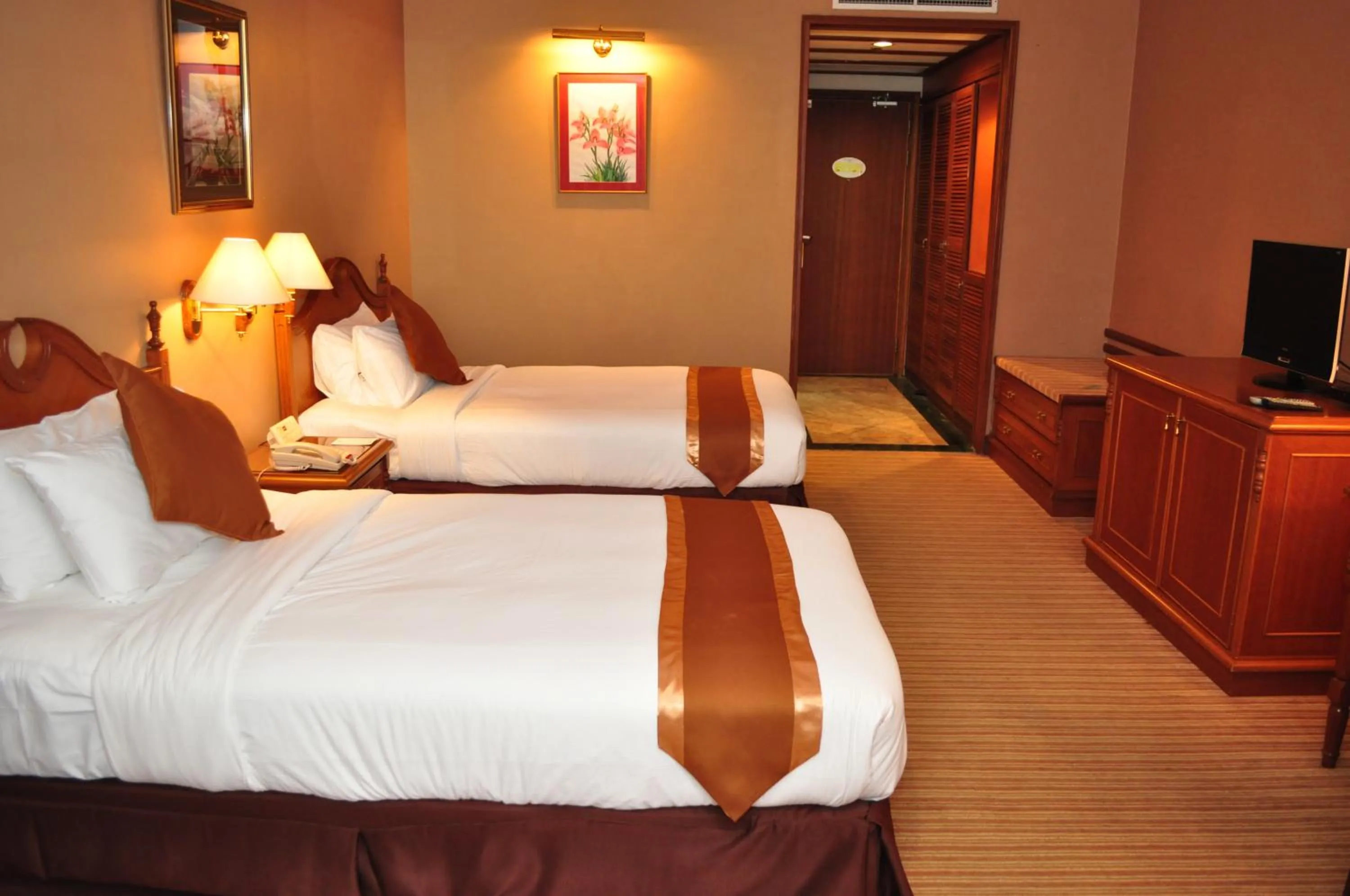Bed in Mulia Hotel