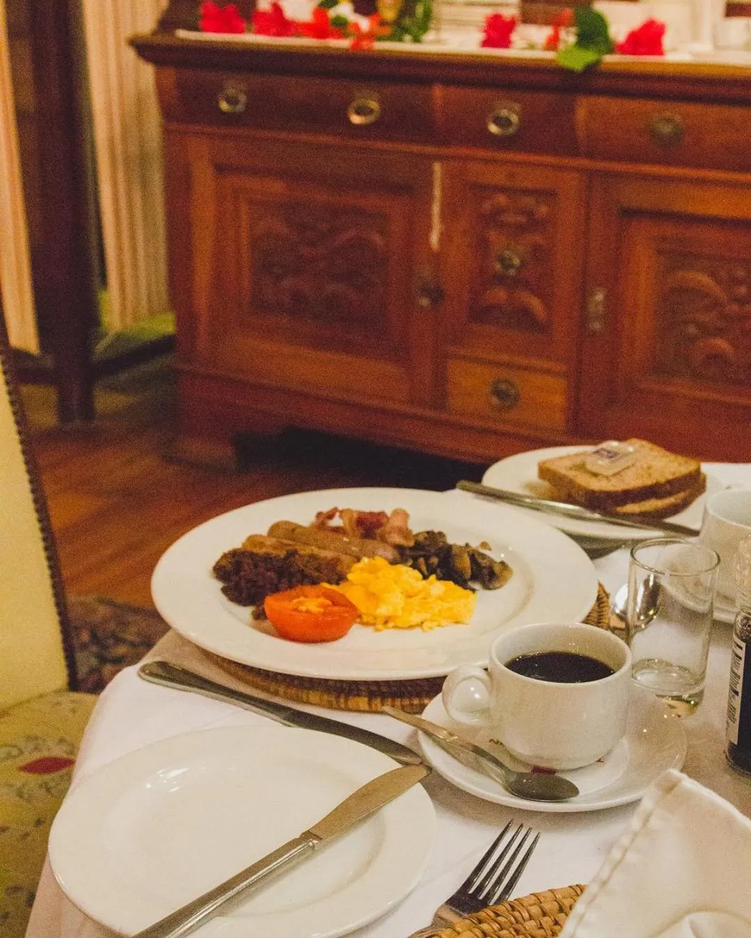 Pontac Manor Hotel & Restaurant