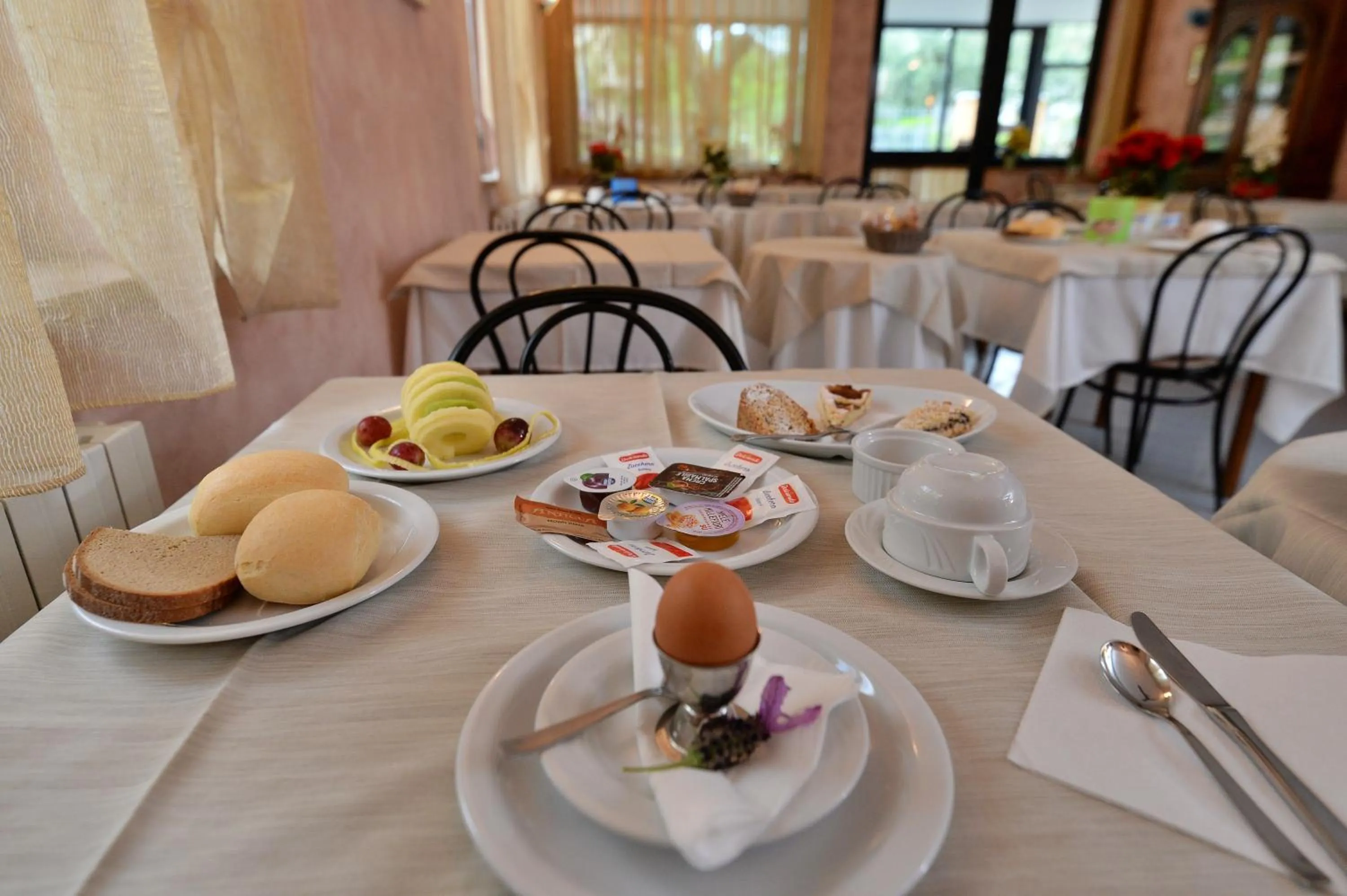 Food and drinks in Hotel Fiordaliso