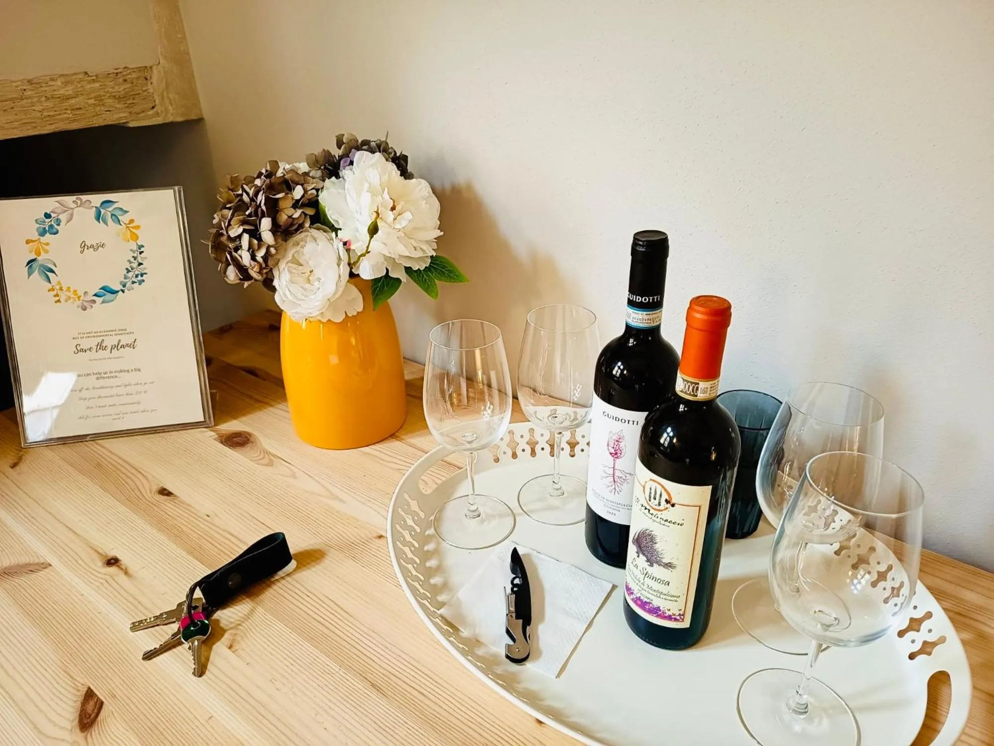 Alcoholic drinks in Dimora Dell'Erbe Rooms