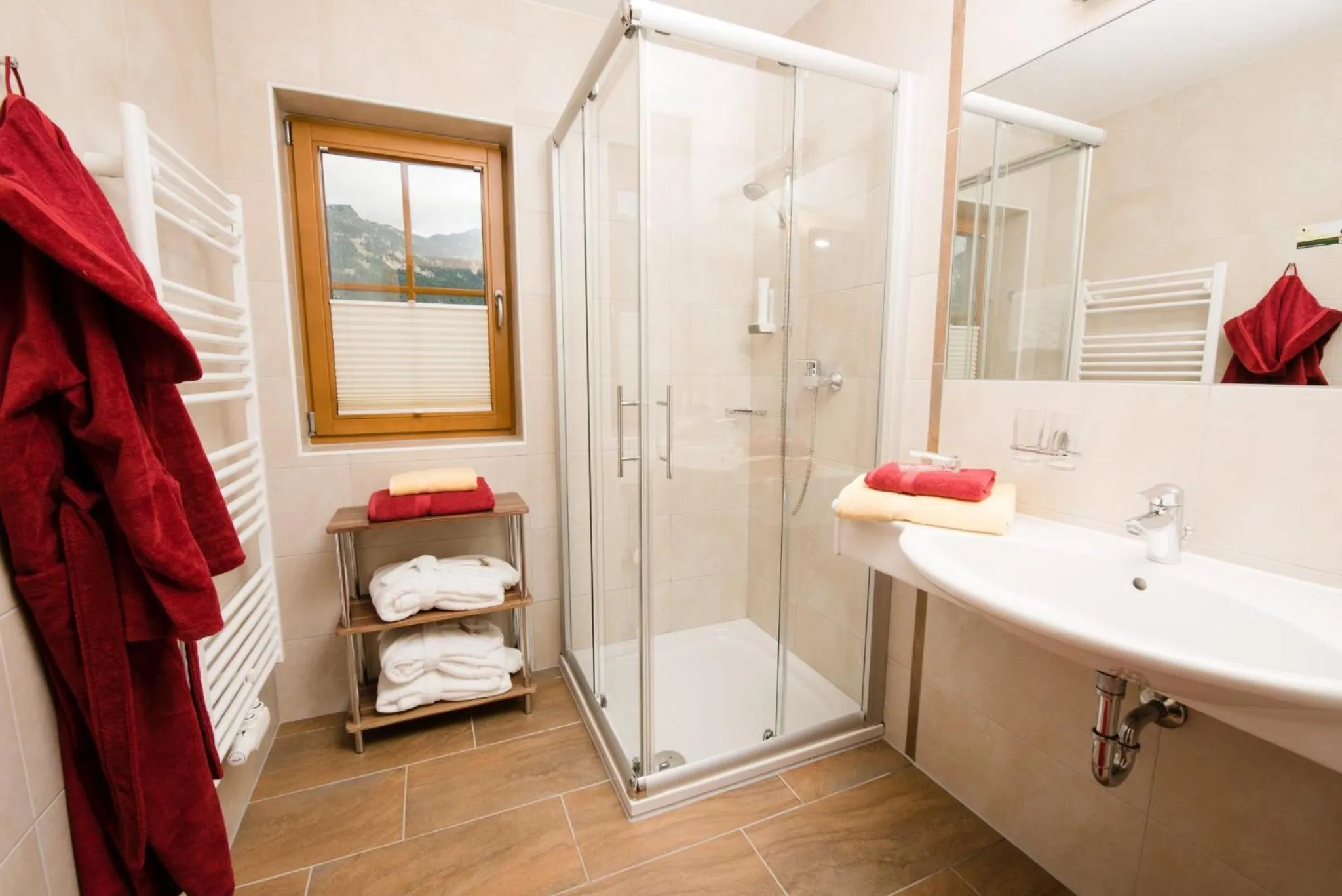 Bathroom in Felsners Hotel & Restaurant