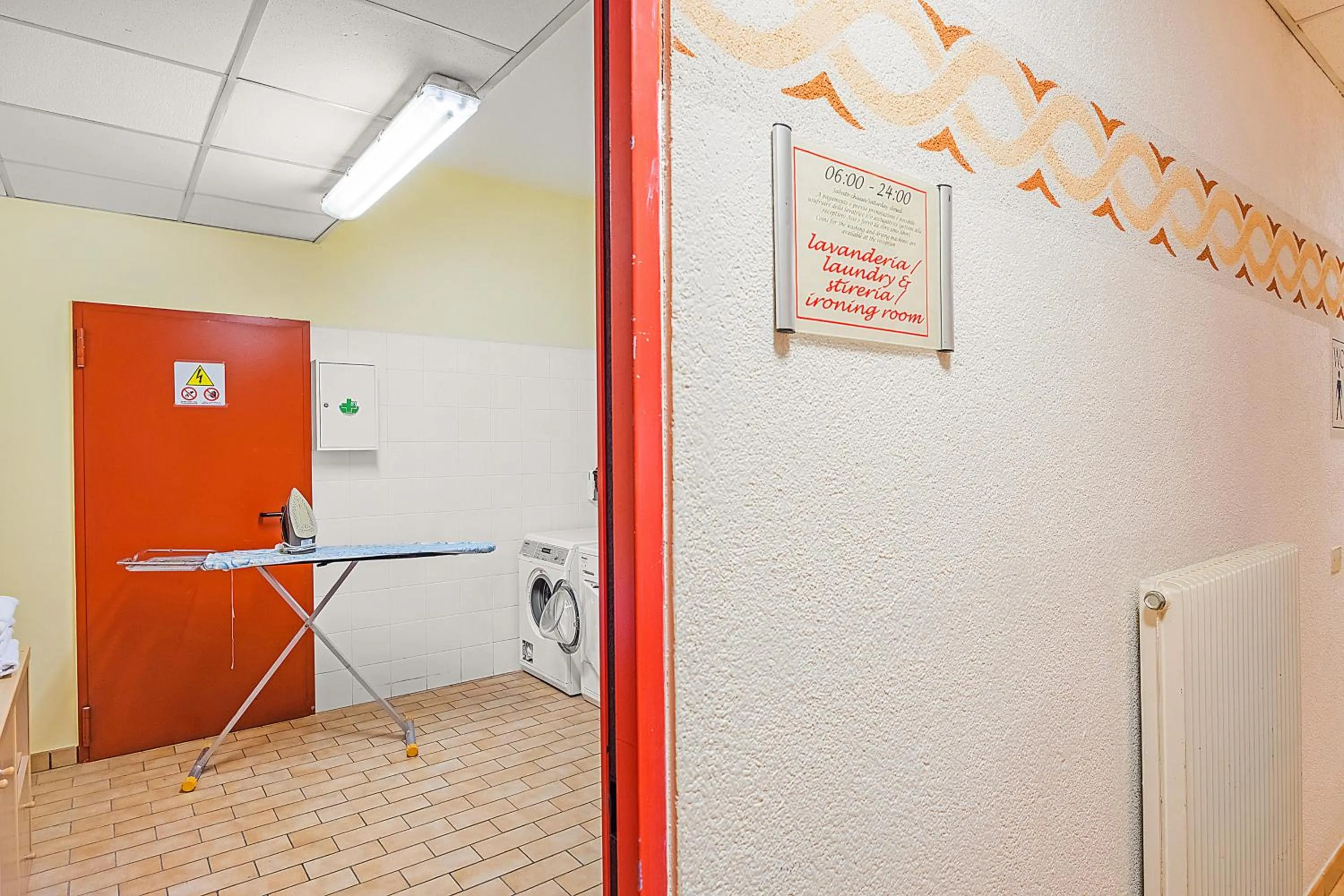 laundry in Aparthotel Majestic