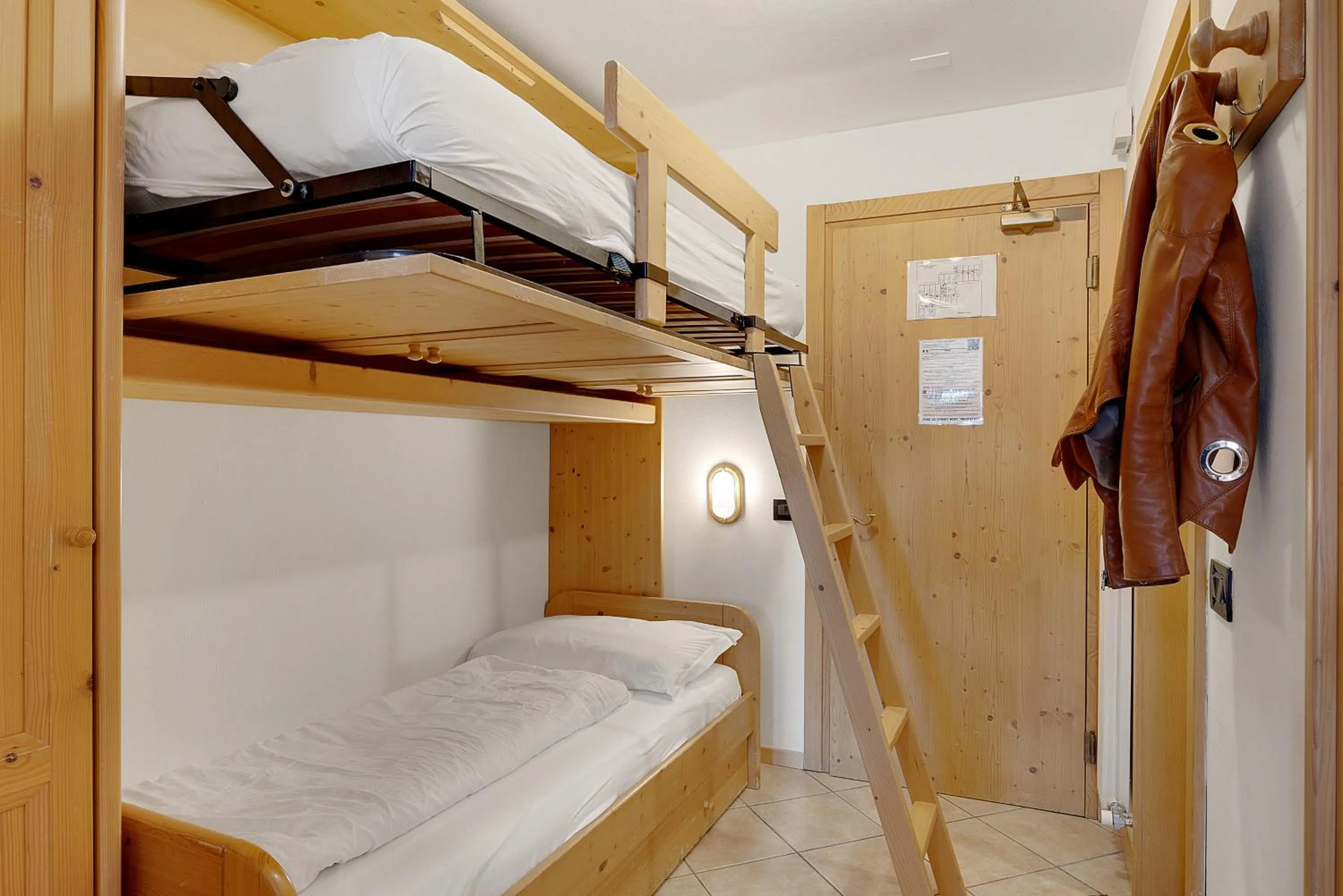 Bed in Aparthotel Majestic