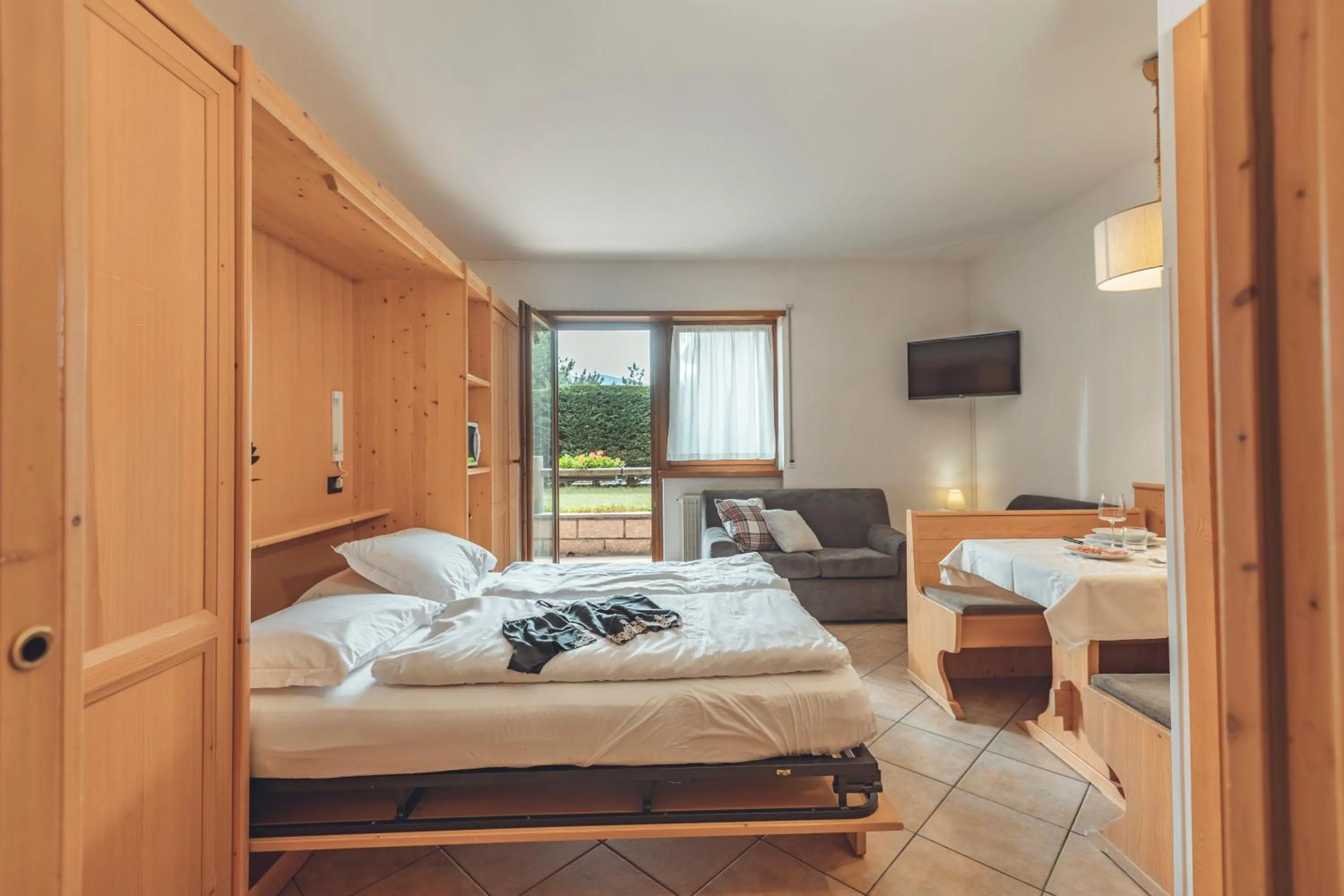 Bed in Aparthotel Majestic