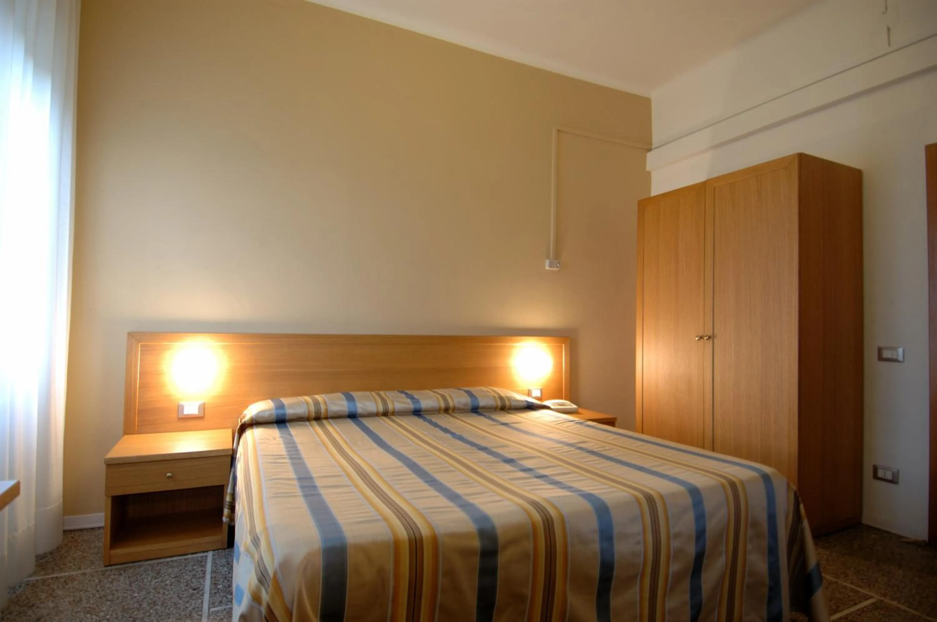 Bed in Hotel Moderno