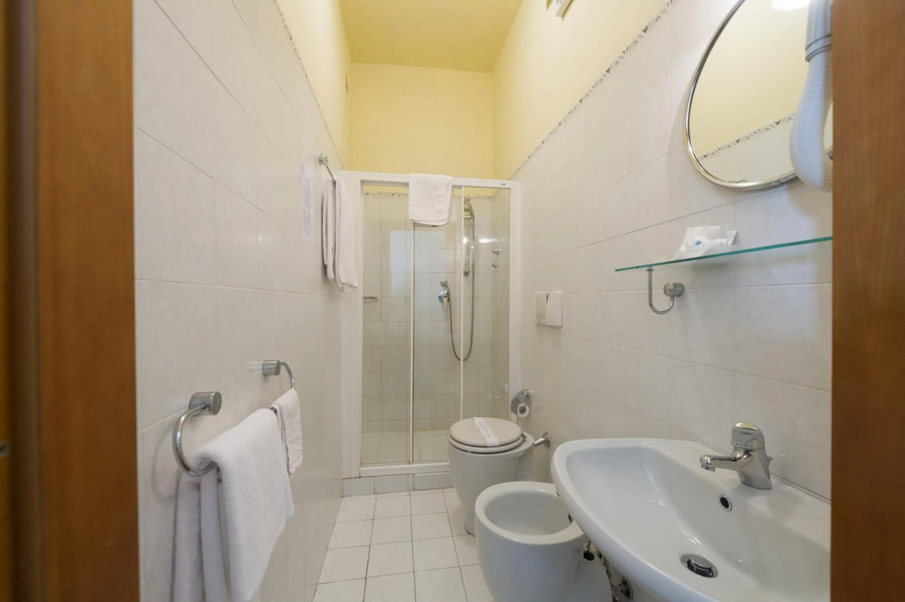 Bathroom in Hotel Moderno