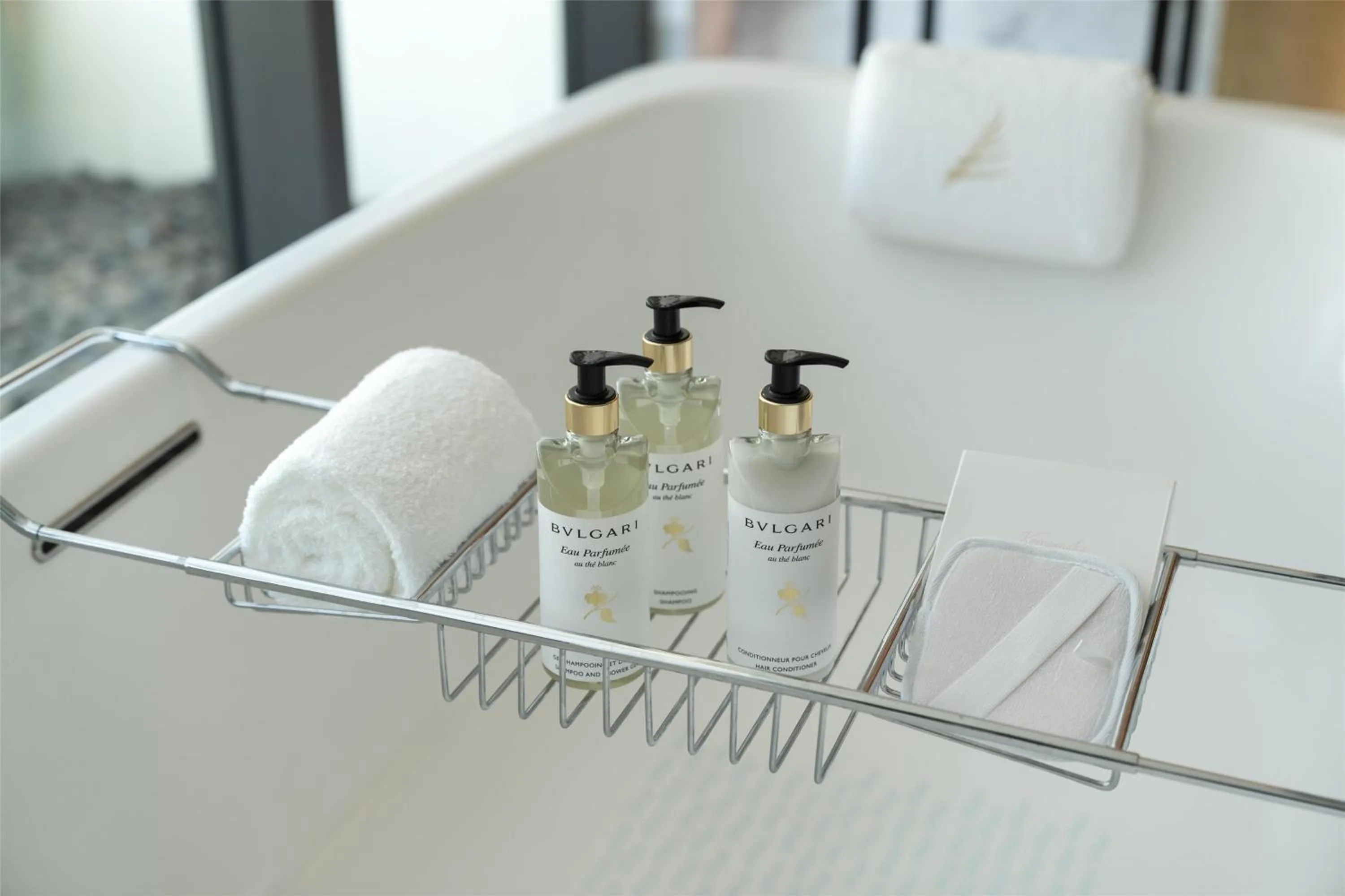 Photo of the whole room in Siam Kempinski Hotel Bangkok