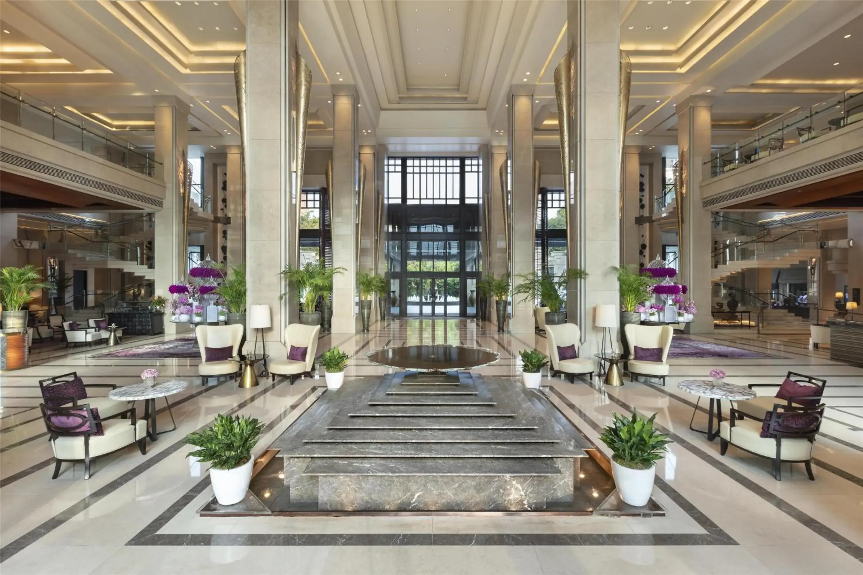 Lobby or reception in Siam Kempinski Hotel Bangkok Lobby or reception in Siam Kempinski Hotel Bangkok