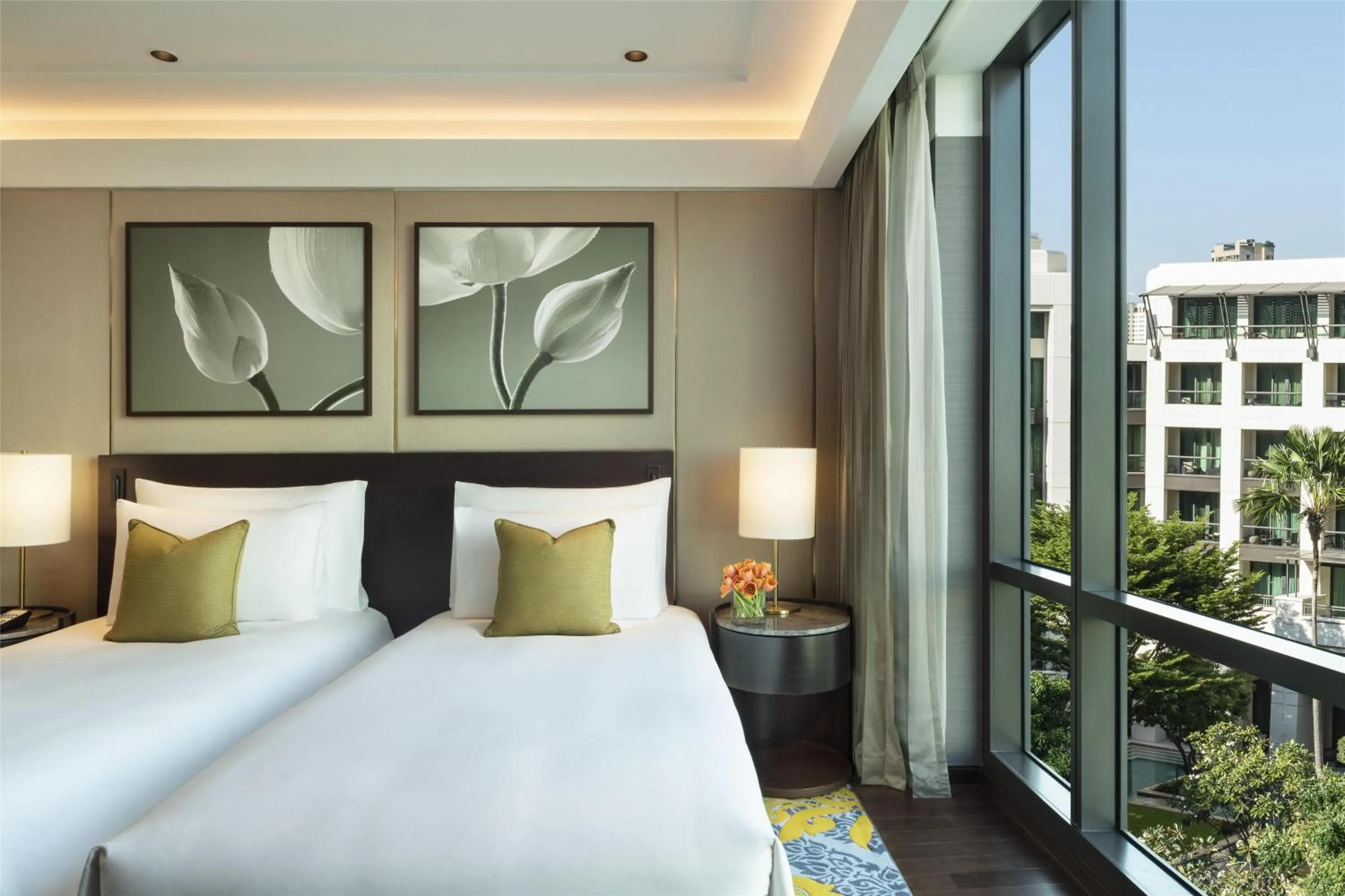 Photo of the whole room, Bed in Siam Kempinski Hotel Bangkok