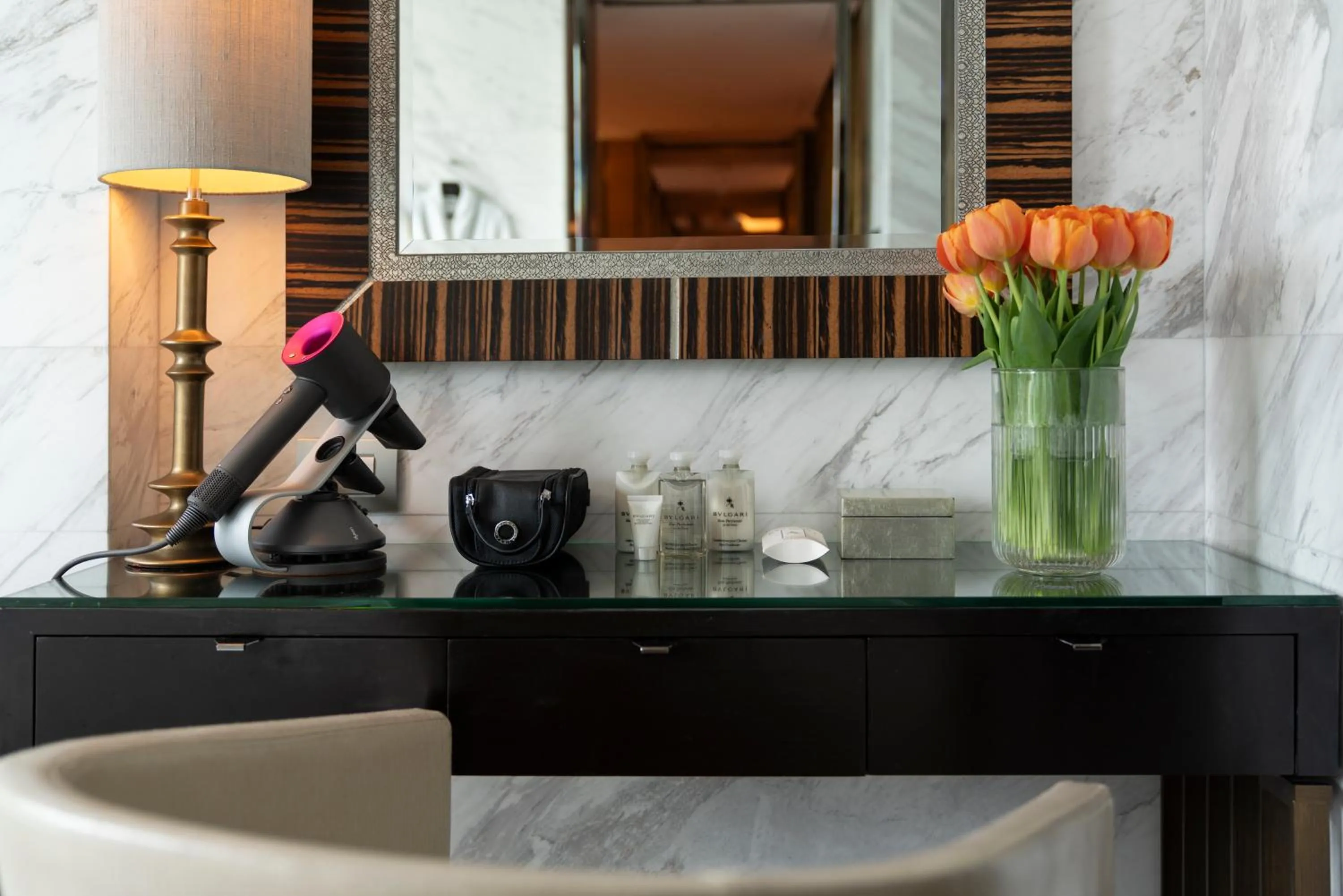 hair dryier in Siam Kempinski Hotel Bangkok