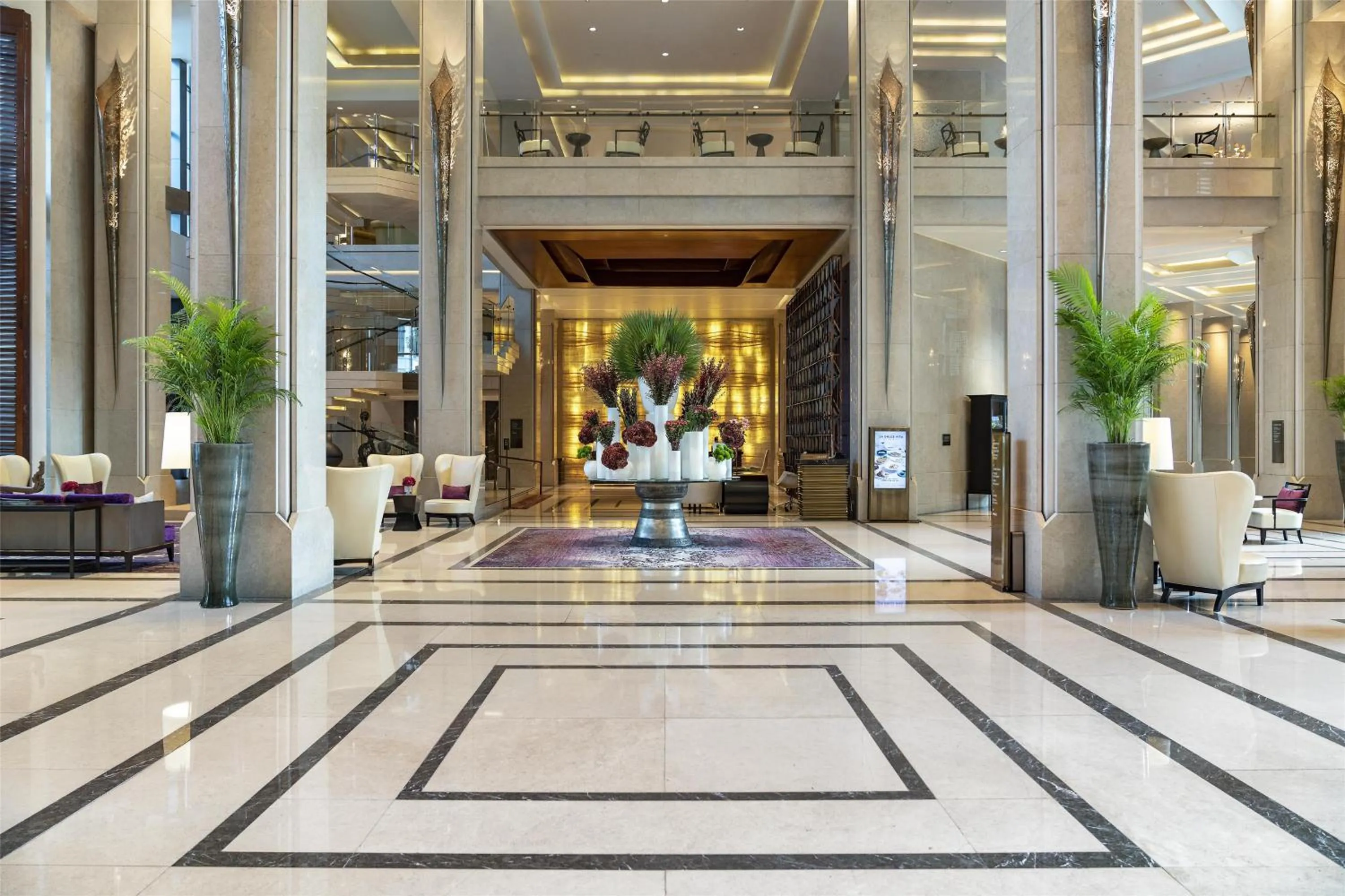 Property building in Siam Kempinski Hotel Bangkok