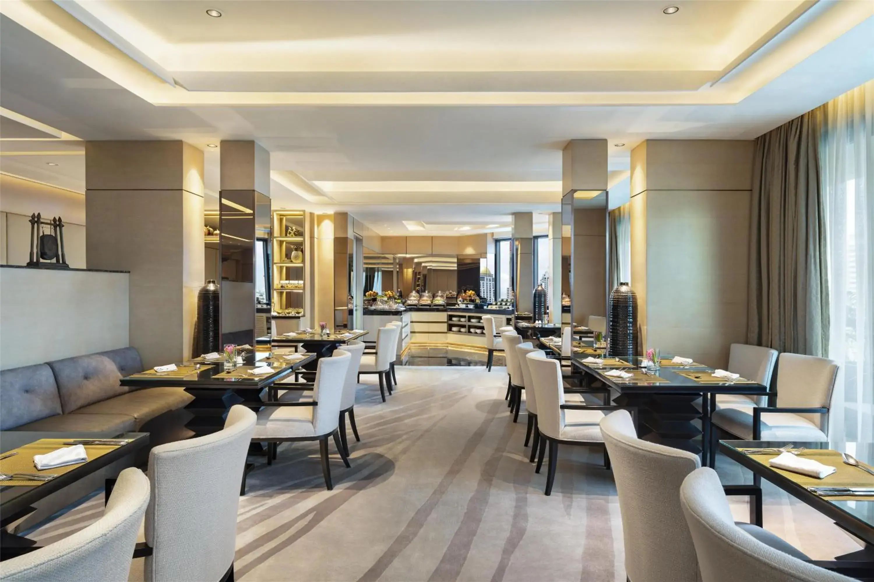 Property building in Siam Kempinski Hotel Bangkok Property building in Siam Kempinski Hotel Bangkok