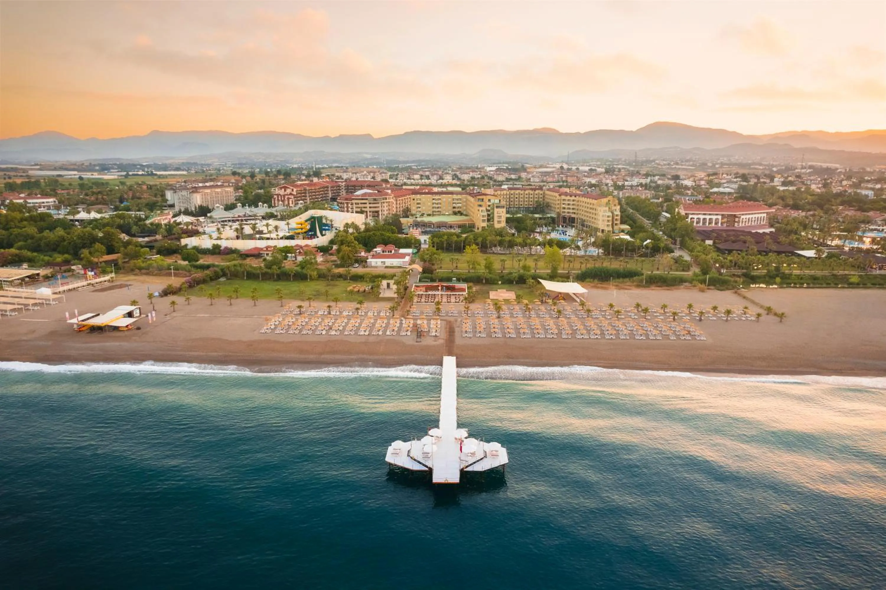 Beach in Selectum Family Resort Side