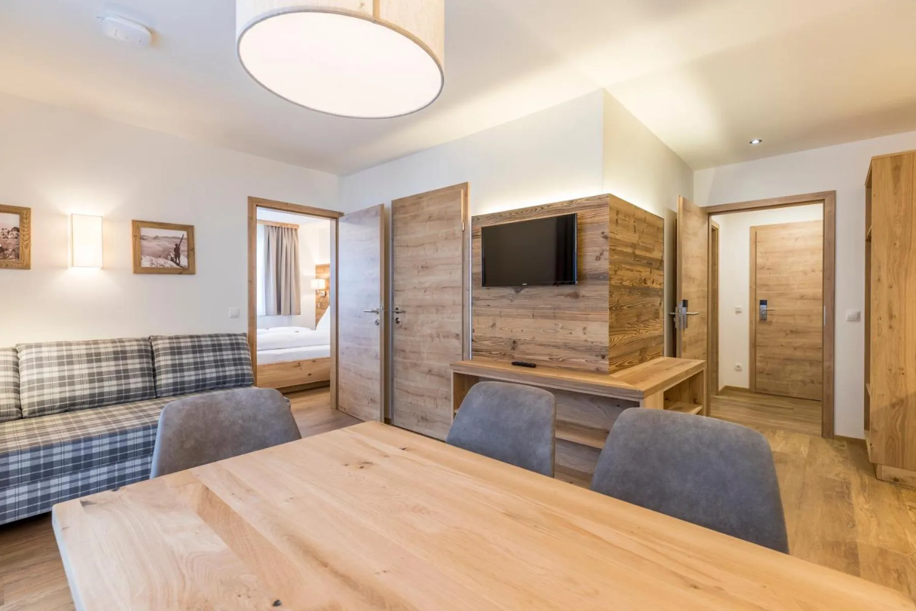 Living room in OFENTÜRL alpine living