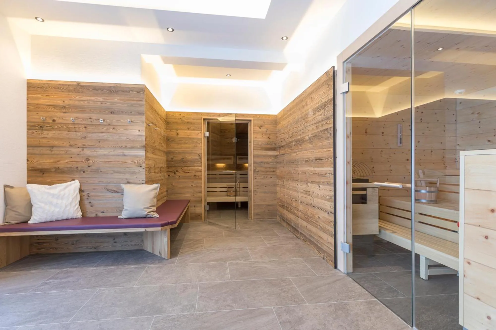 Spa and wellness centre/facilities, Bed in OFENTÜRL alpine living