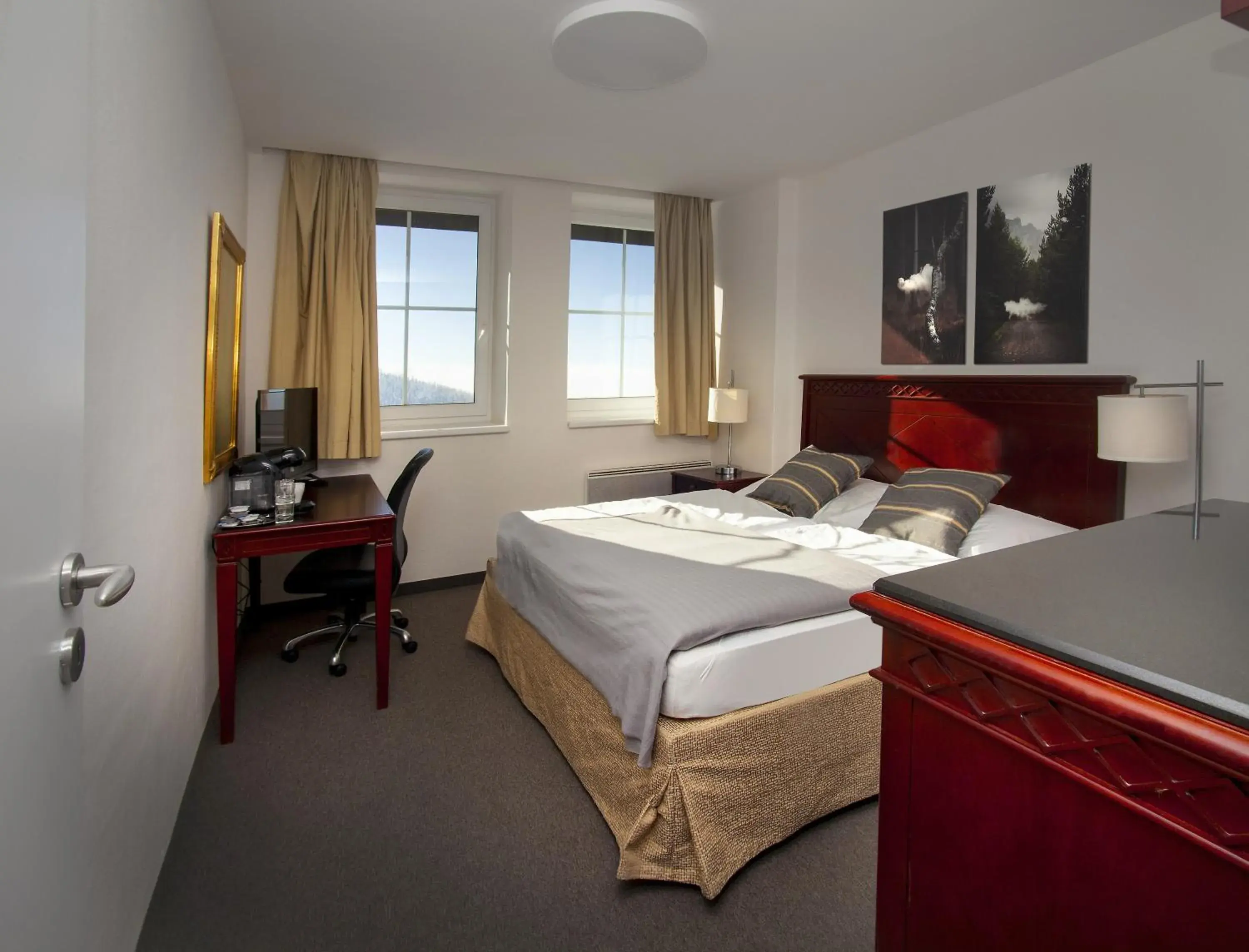 Two-Bedroom Apartment with 4 beds in Hotel Petrovy kameny Two-Bedroom Apartment with 4 beds in Hotel Petrovy kameny