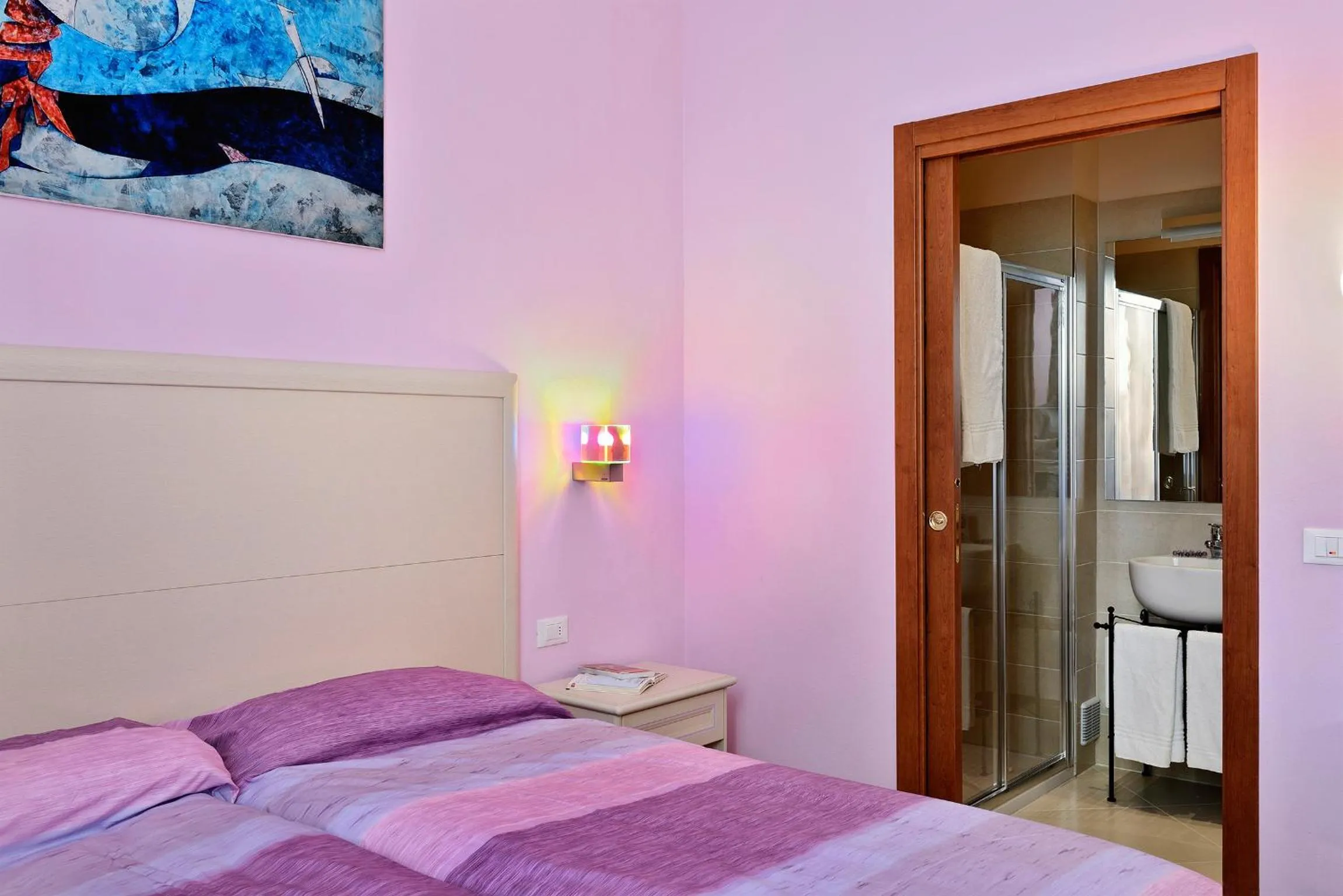 Bathroom, Bed in SmArt Hotel Bartolini