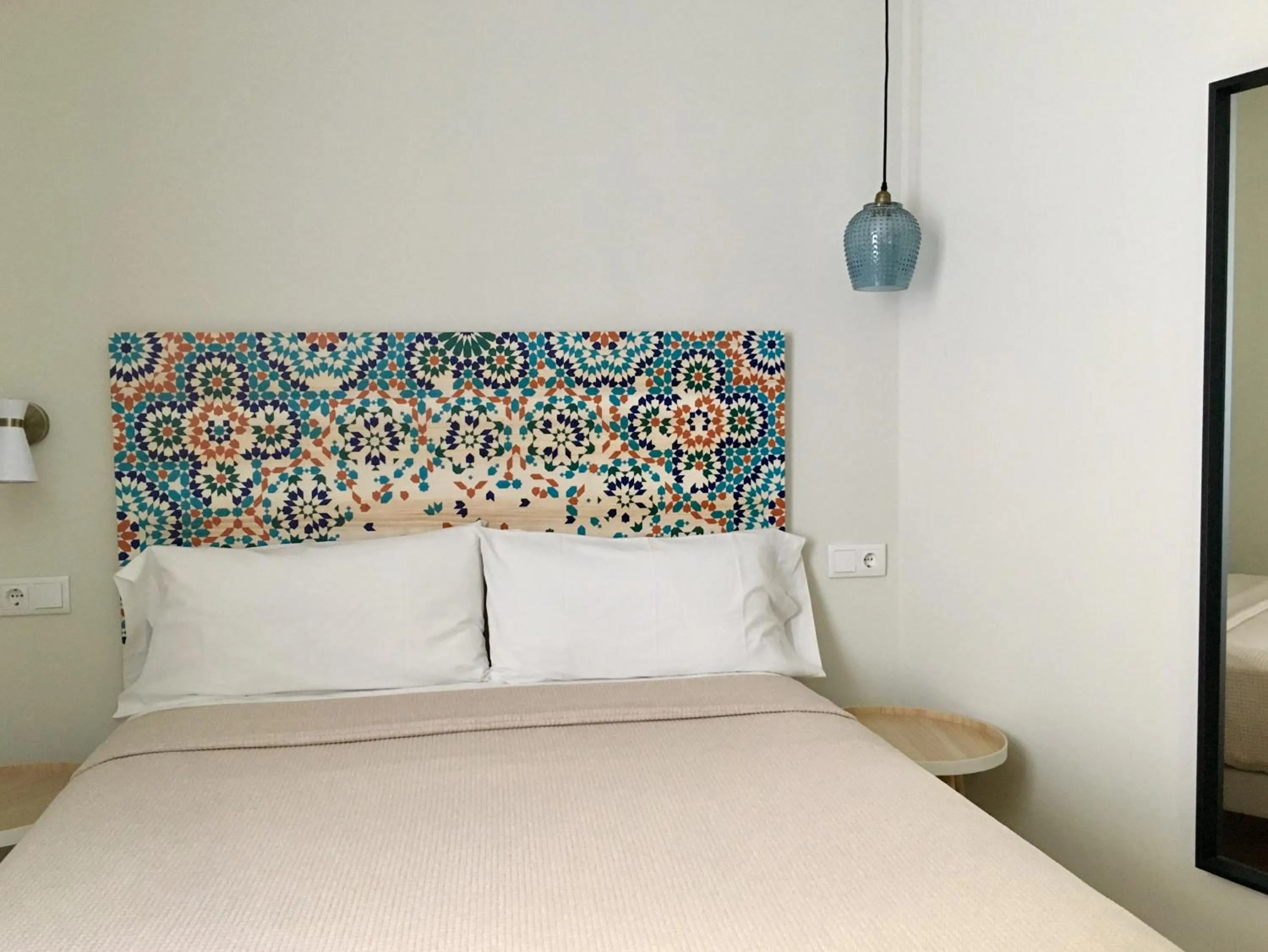 Food and drinks, Bed in MD Design Hotel - Portal del Real