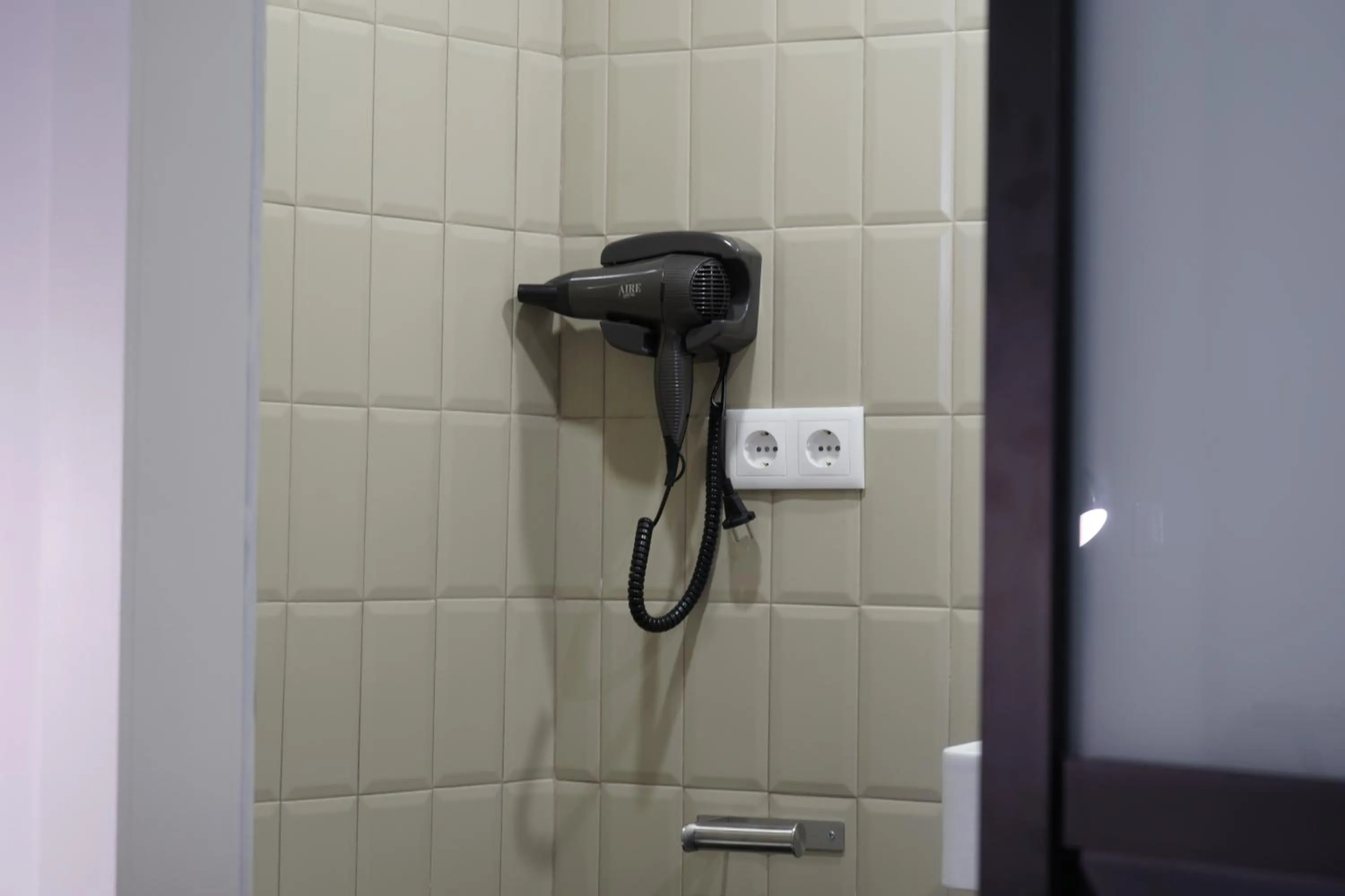 Shower in MD Design Hotel - Portal del Real