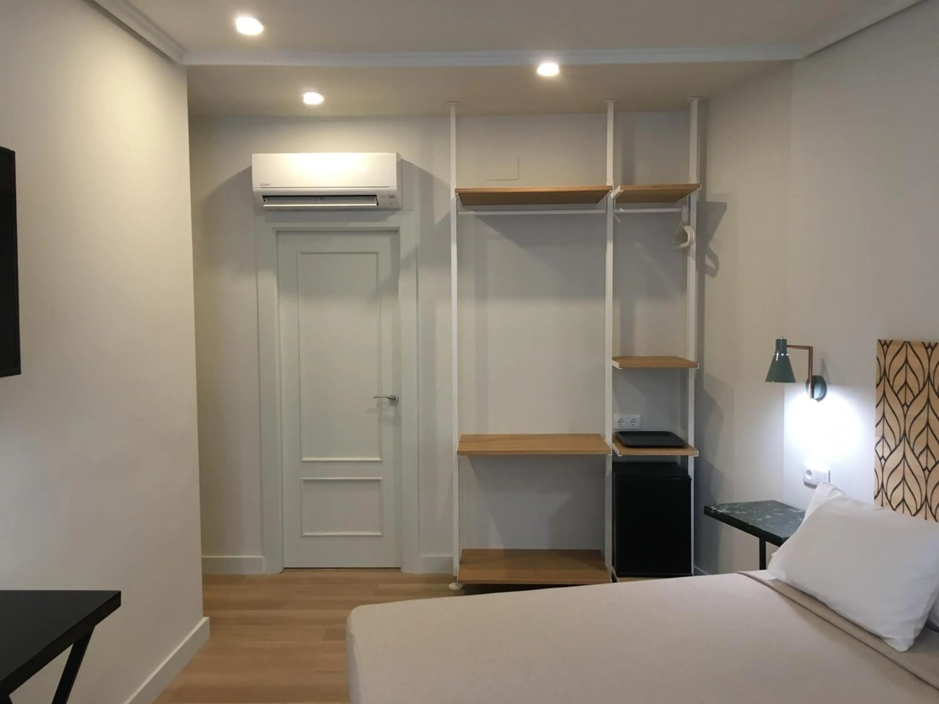 TV and multimedia, Bed in MD Design Hotel - Portal del Real