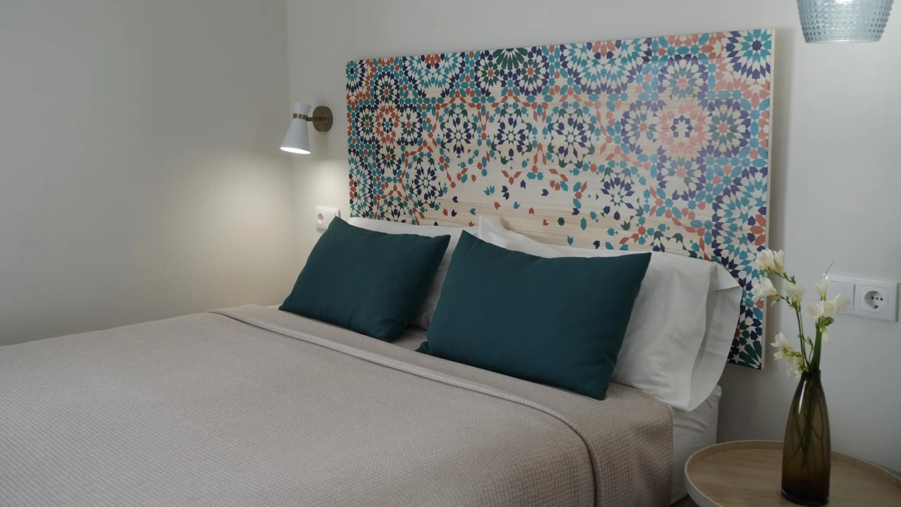 Property building, Bed in MD Design Hotel - Portal del Real