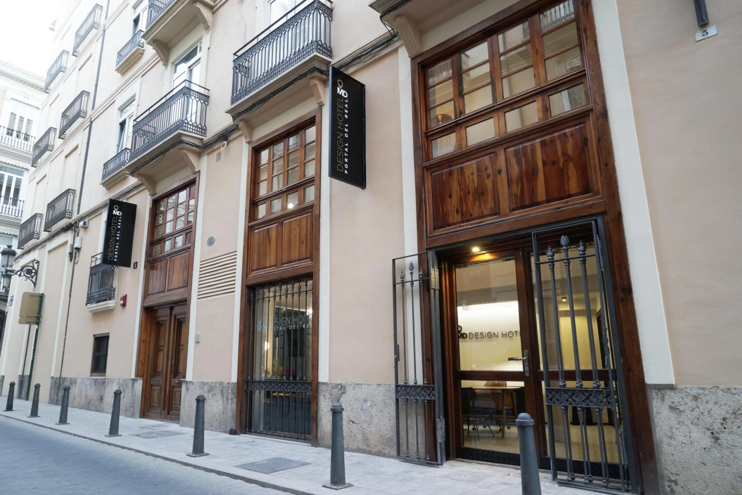 Property building in MD Design Hotel - Portal del Real