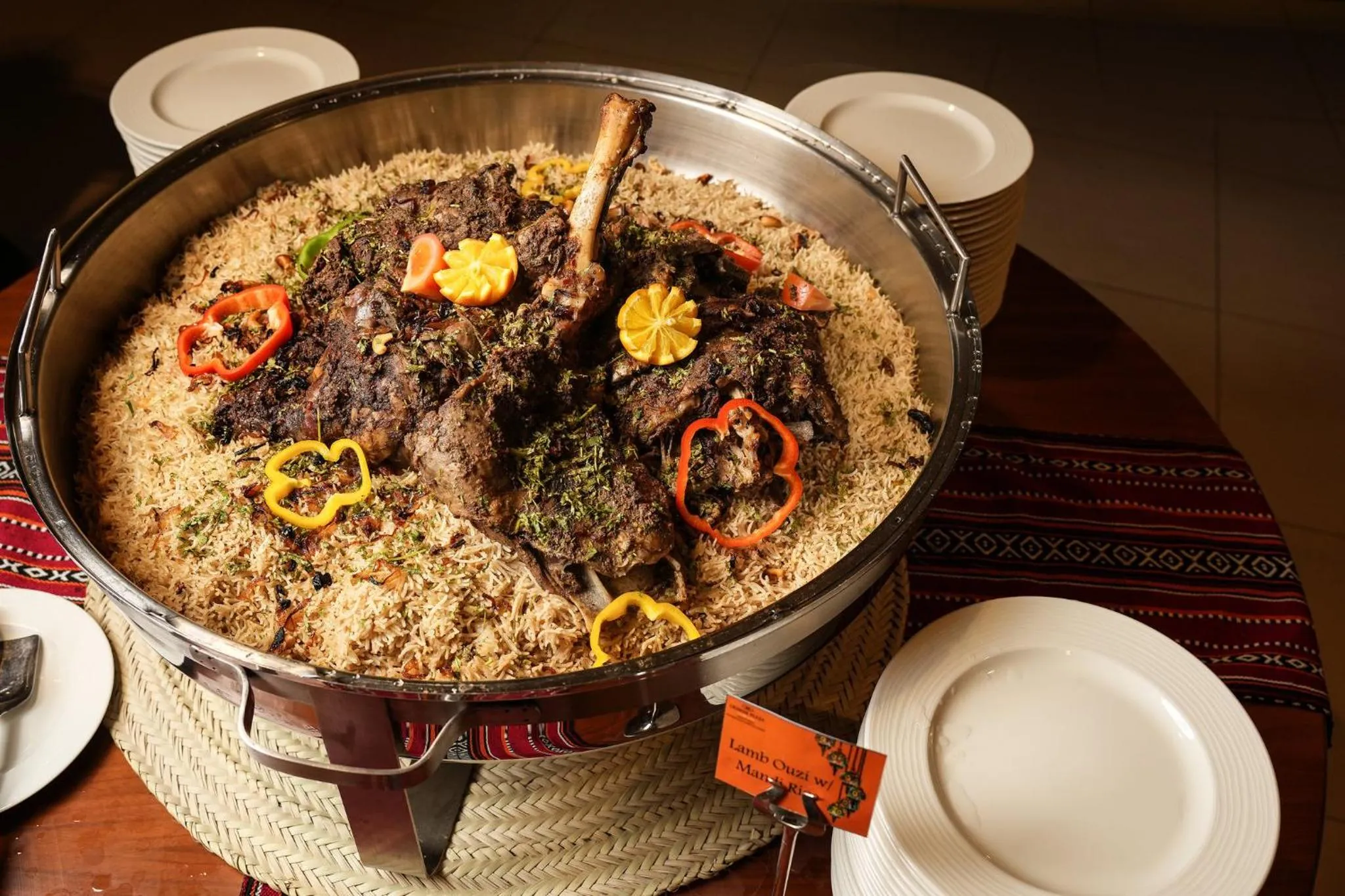 Restaurant/places to eat in Crowne Plaza Muscat OCEC by IHG