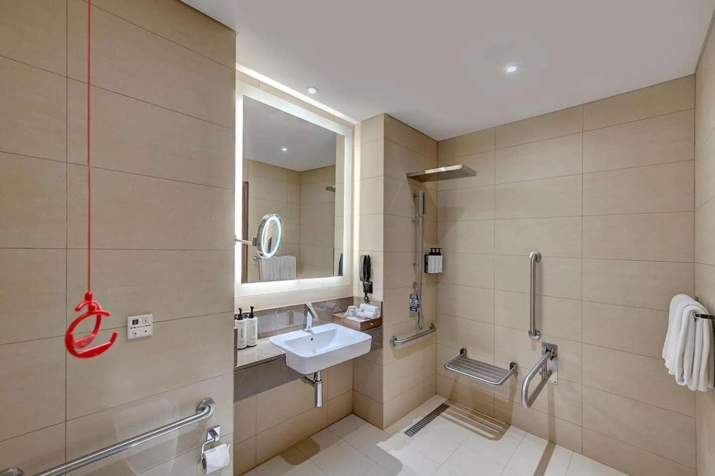 Bathroom in Crowne Plaza Muscat OCEC by IHG