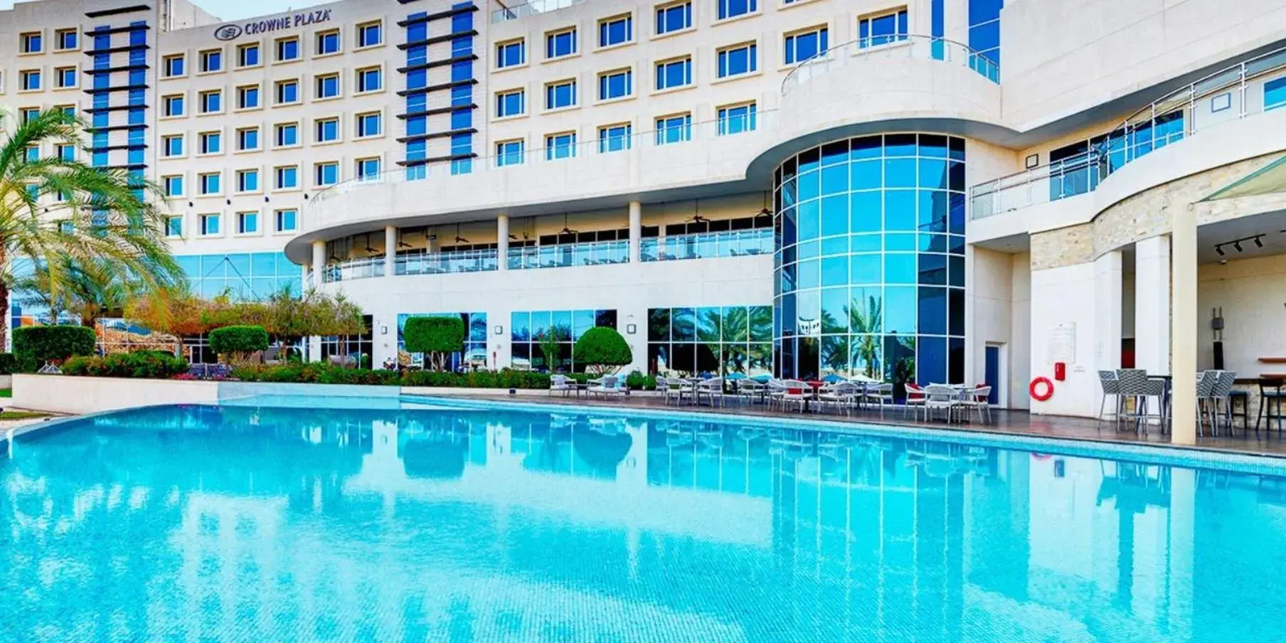 Swimming pool in Crowne Plaza Muscat OCEC by IHG Swimming pool in Crowne Plaza Muscat OCEC by IHG