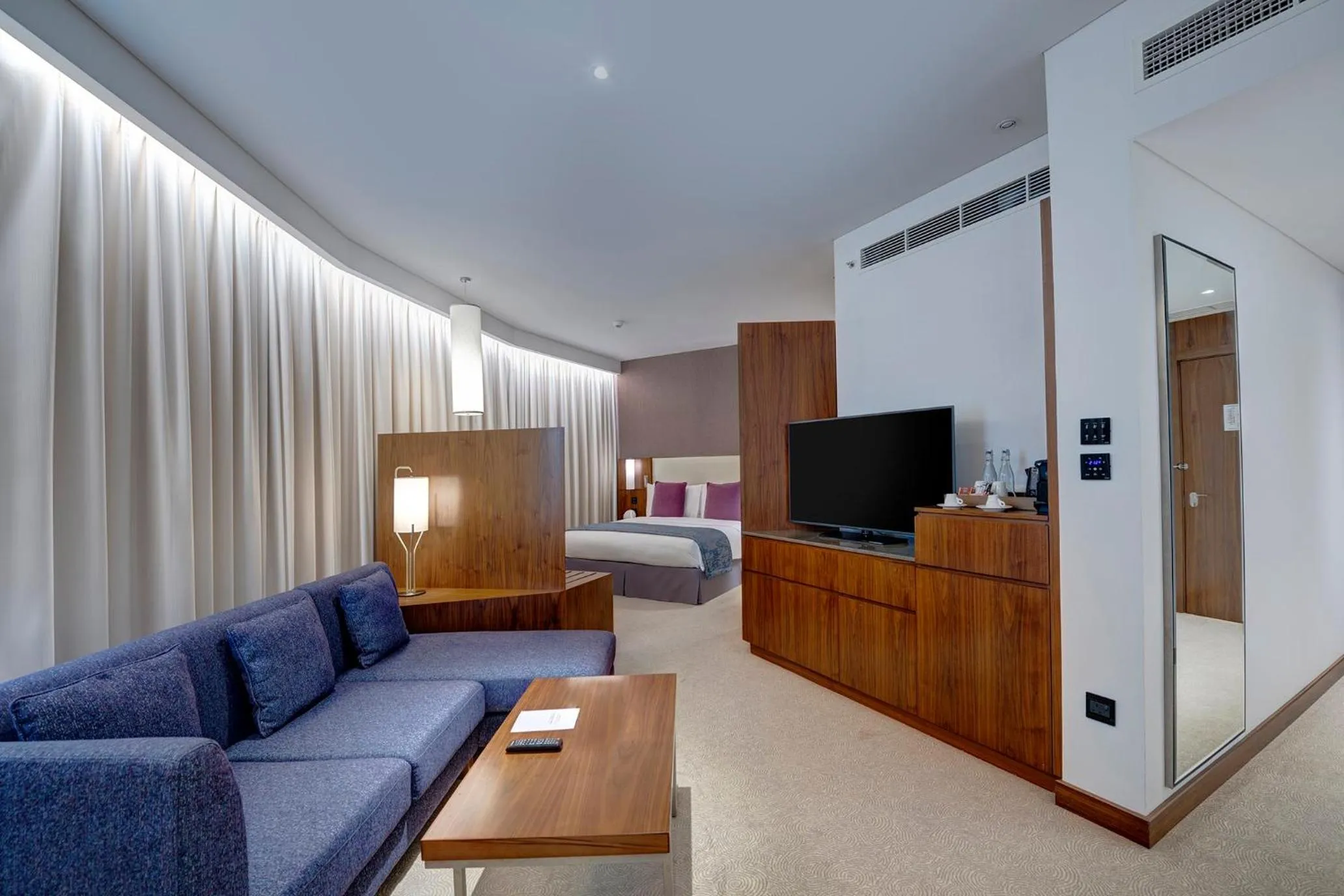 Photo of the whole room, Bed in Crowne Plaza Muscat OCEC by IHG