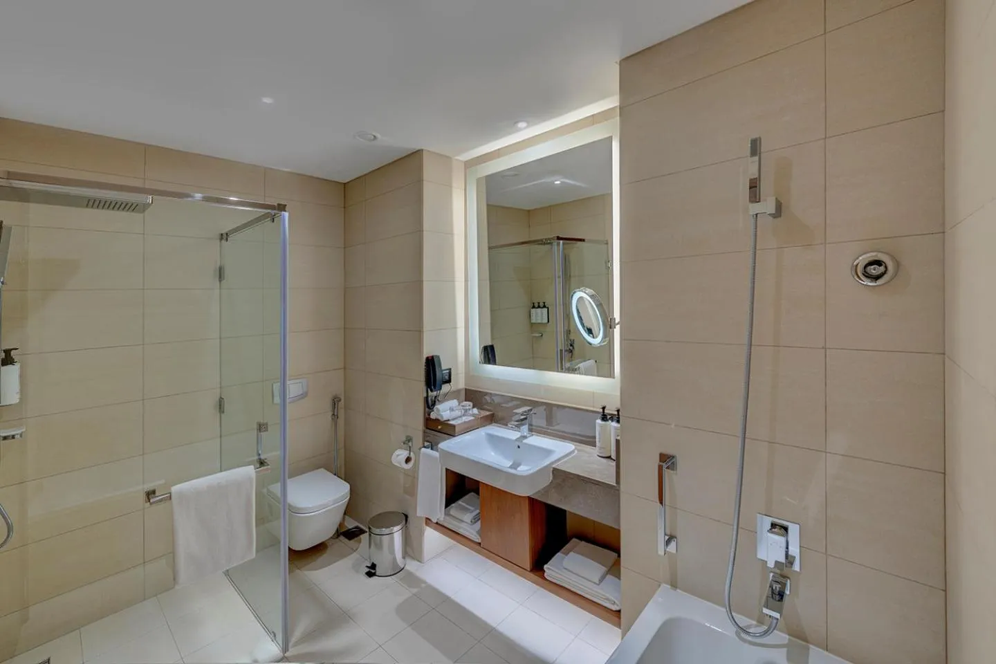 Bathroom in Crowne Plaza Muscat OCEC by IHG