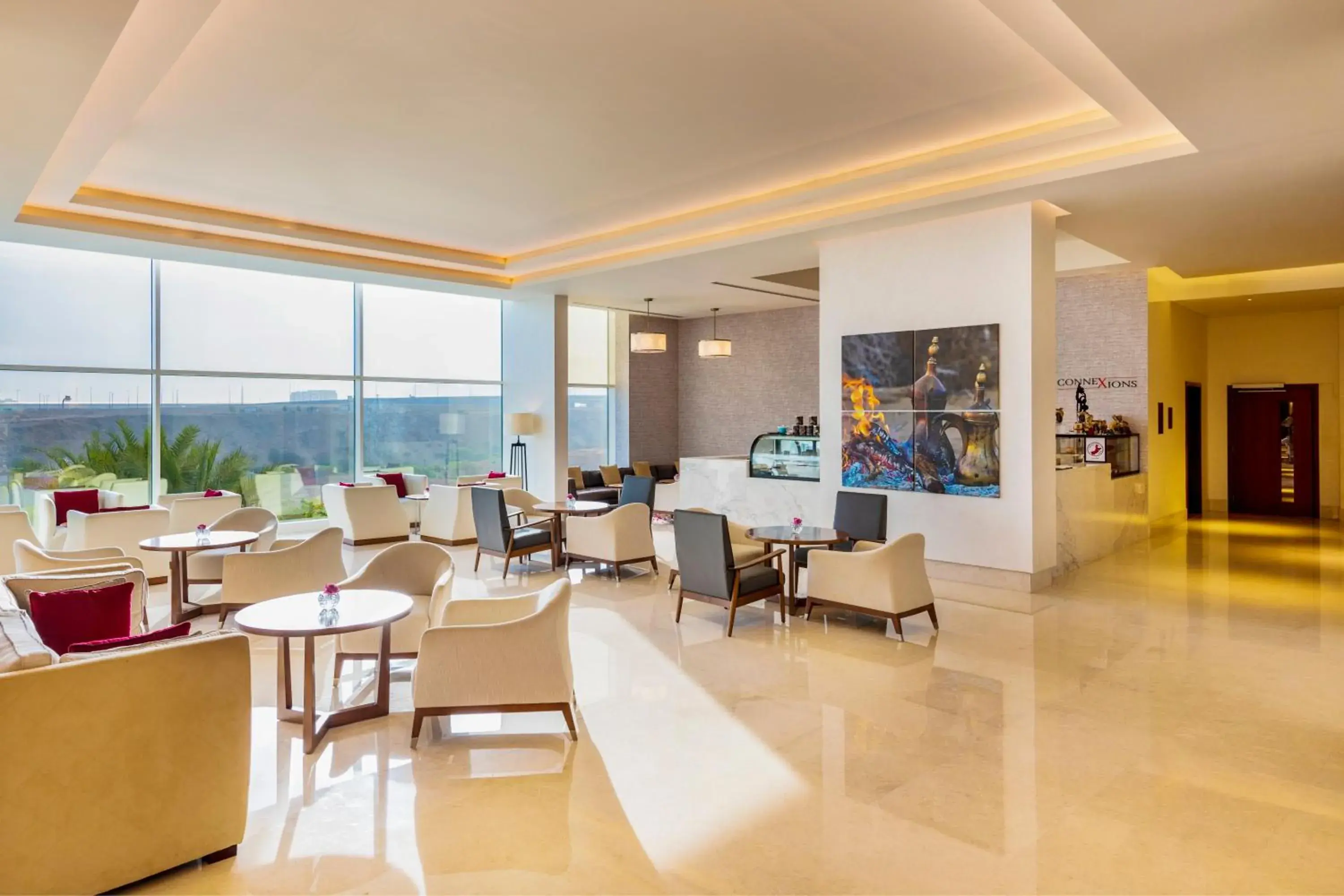 Restaurant/places to eat in Crowne Plaza Muscat OCEC by IHG Restaurant/places to eat in Crowne Plaza Muscat OCEC by IHG