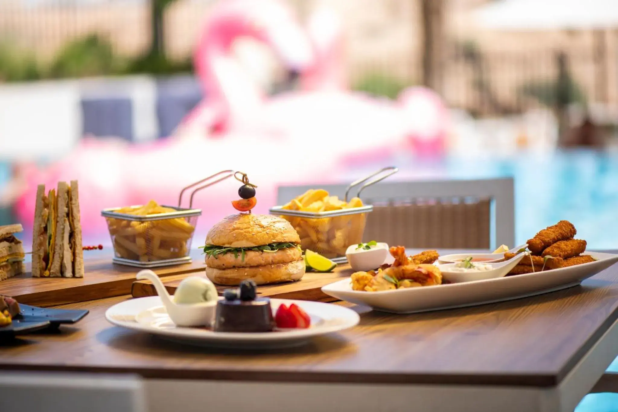 Restaurant/places to eat in Crowne Plaza Muscat OCEC by IHG Restaurant/places to eat in Crowne Plaza Muscat OCEC by IHG