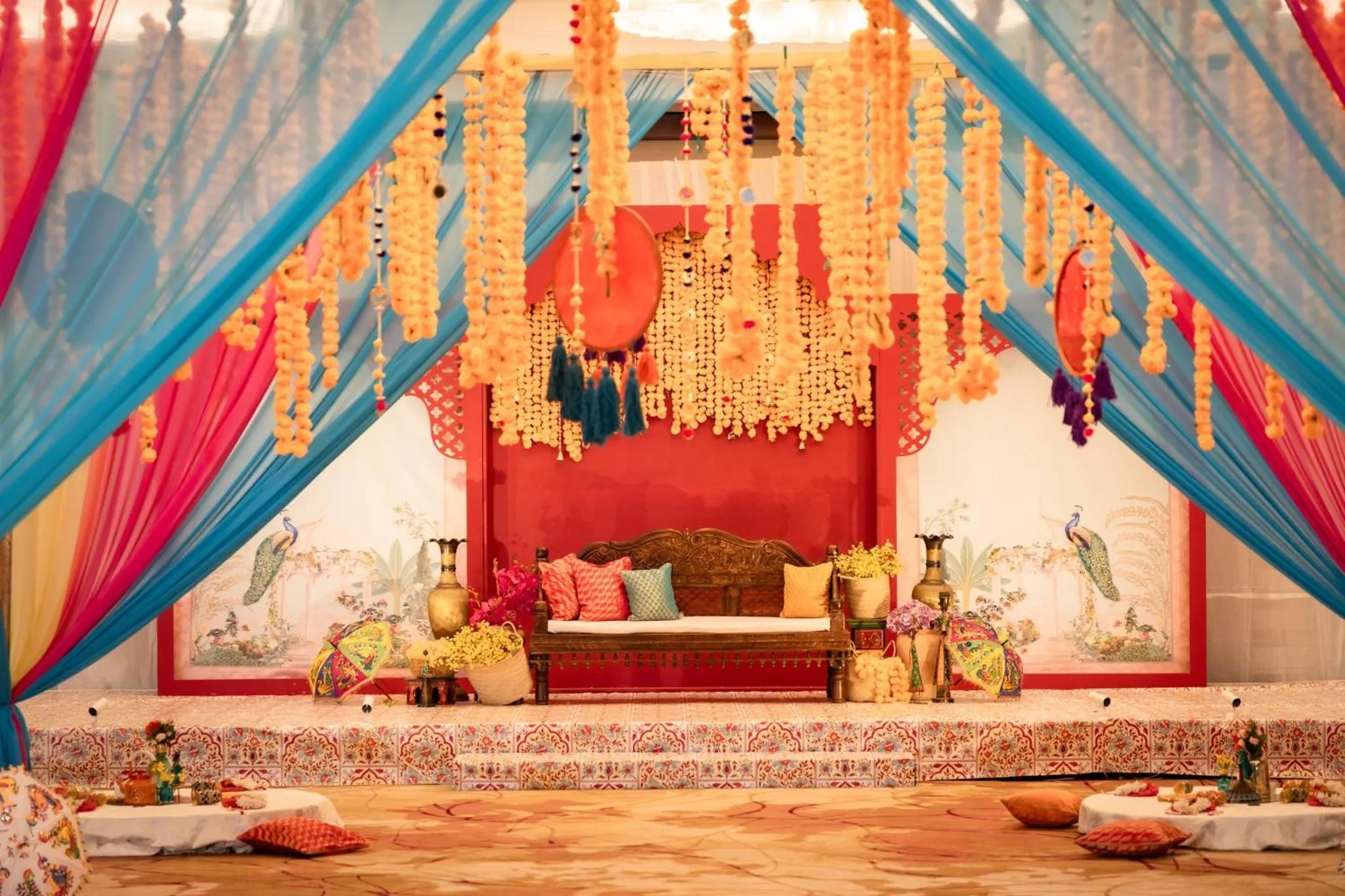 Meeting/conference room in Crowne Plaza Muscat OCEC by IHG