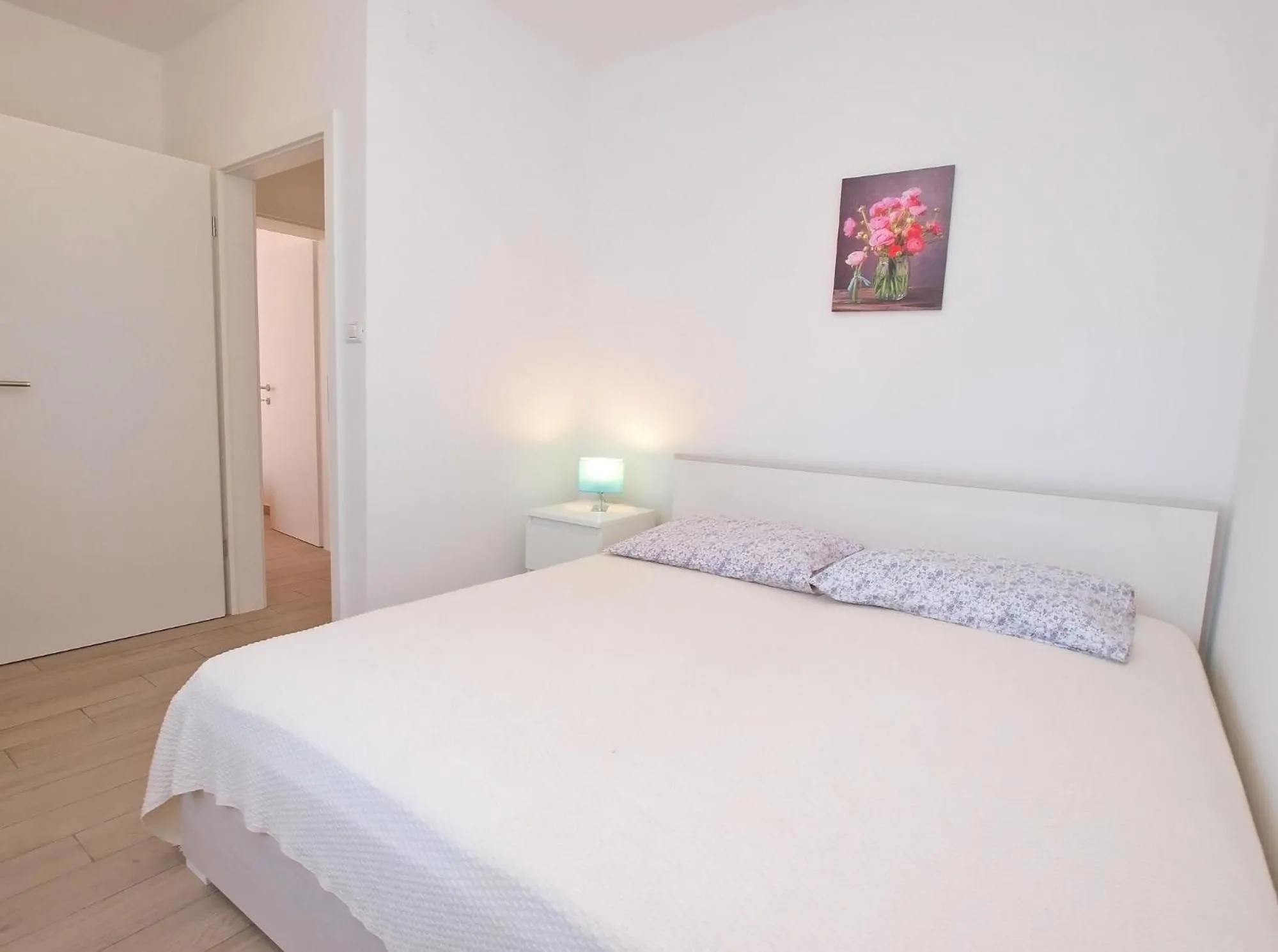 Bed in Apartments Nadija 1366
