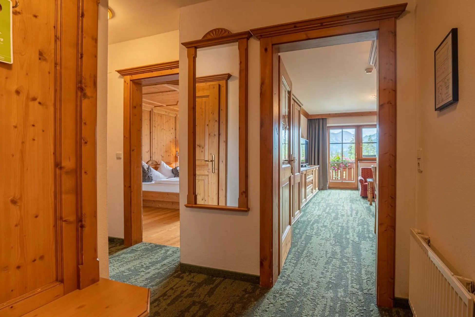 Living room, Bed in Zugspitz Resort