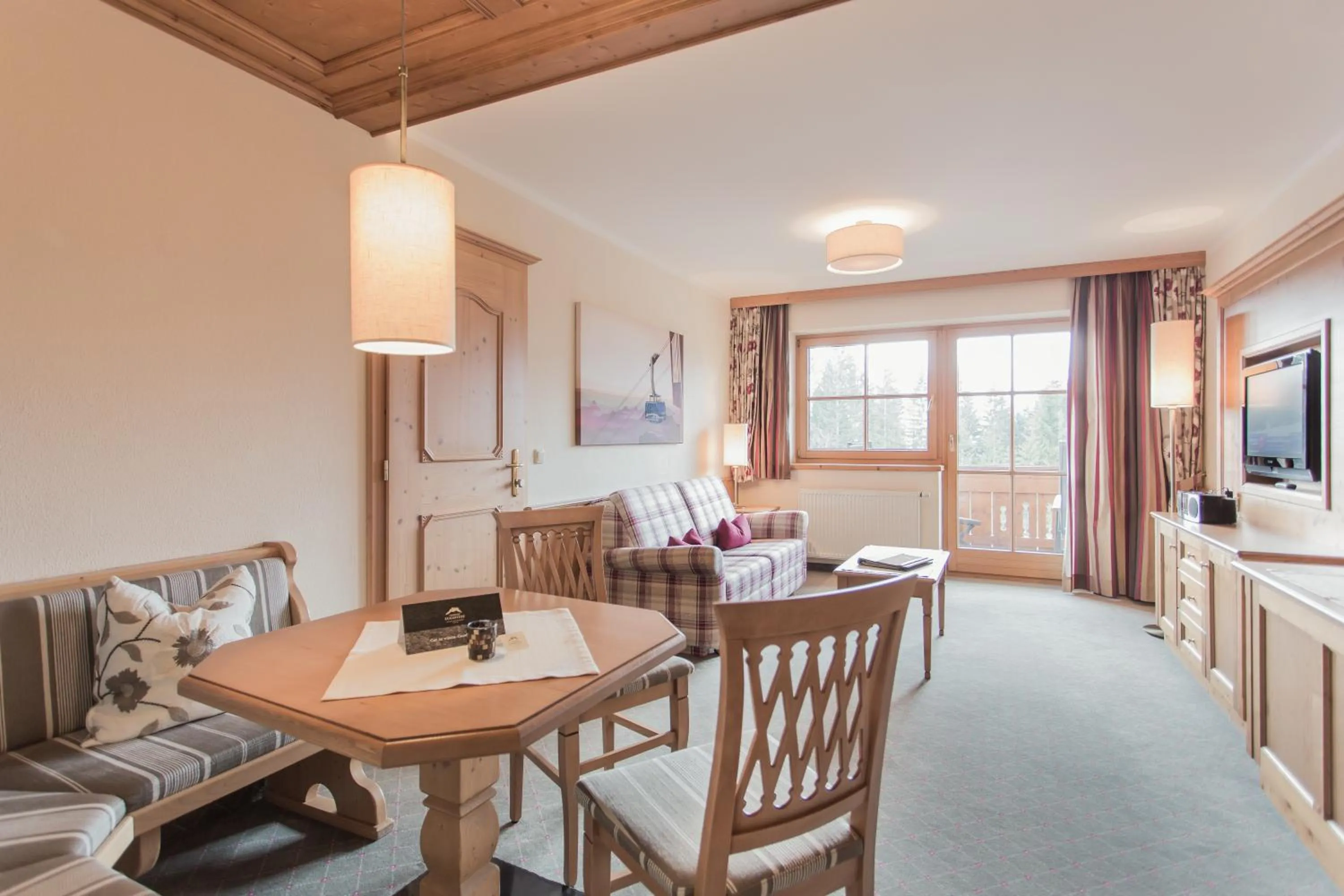 Photo of the whole room in Zugspitz Resort