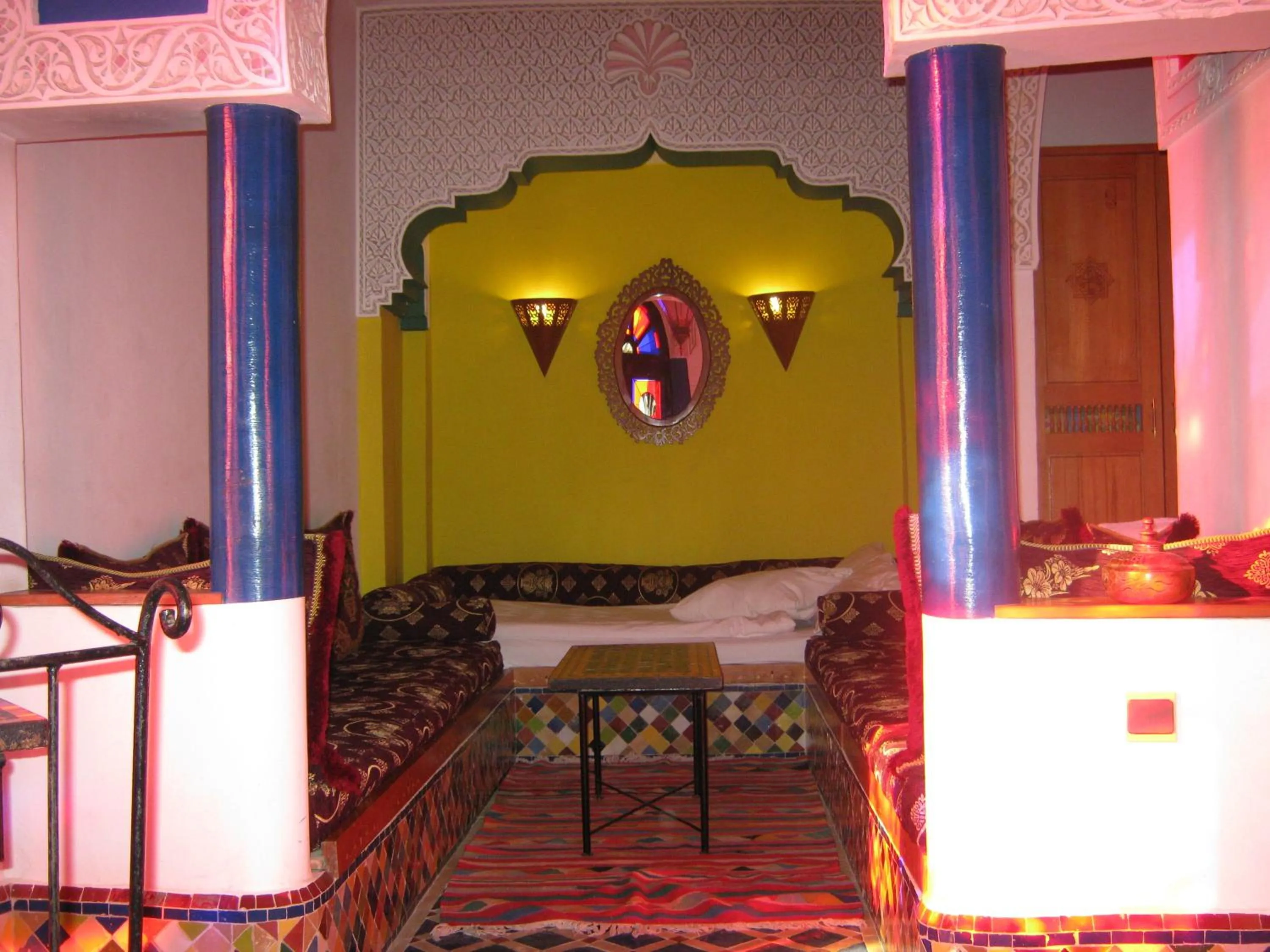 Bed in Dar Ayour appartements