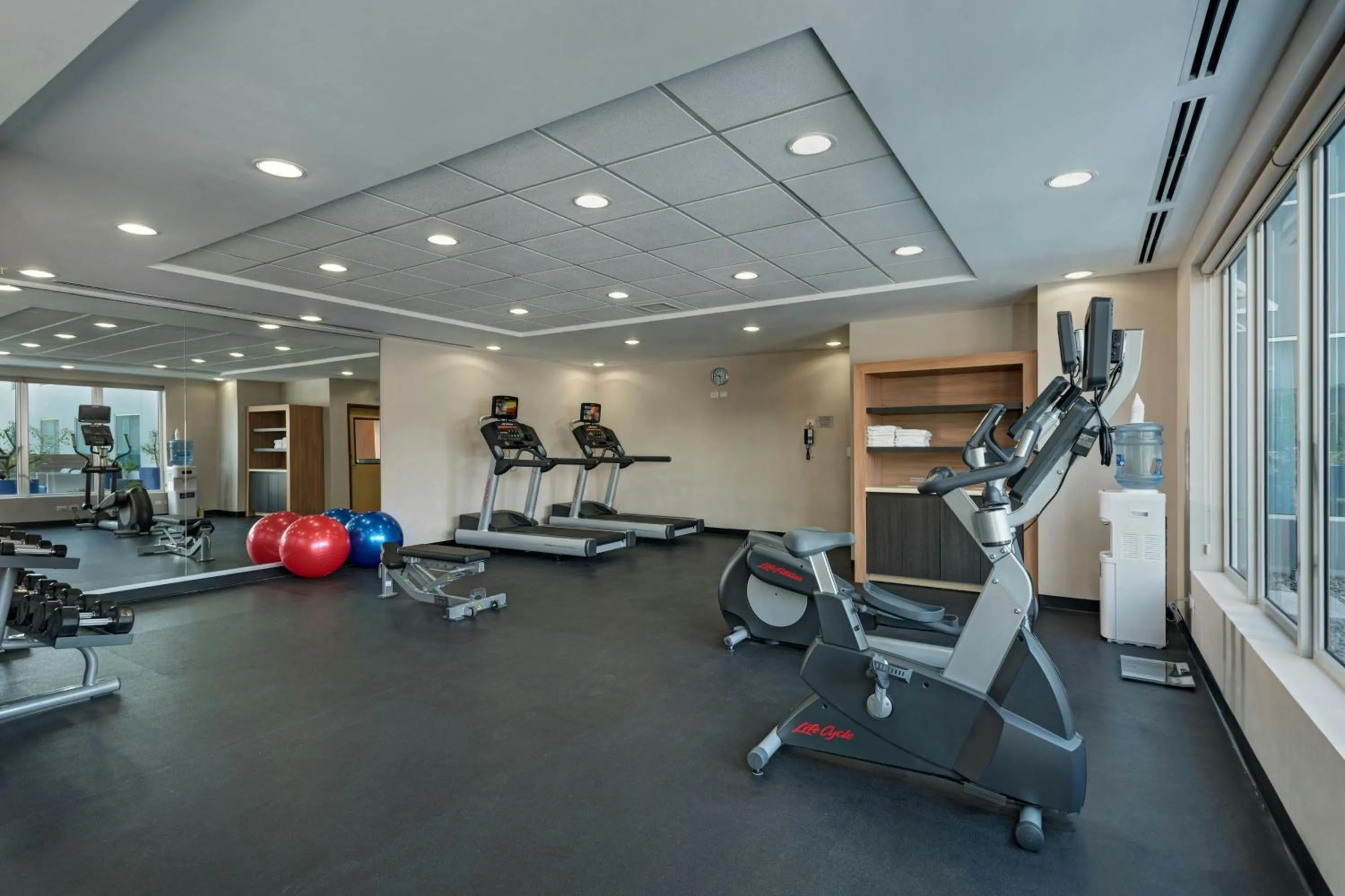 Fitness centre/facilities in Fairfield by Marriott San Salvador