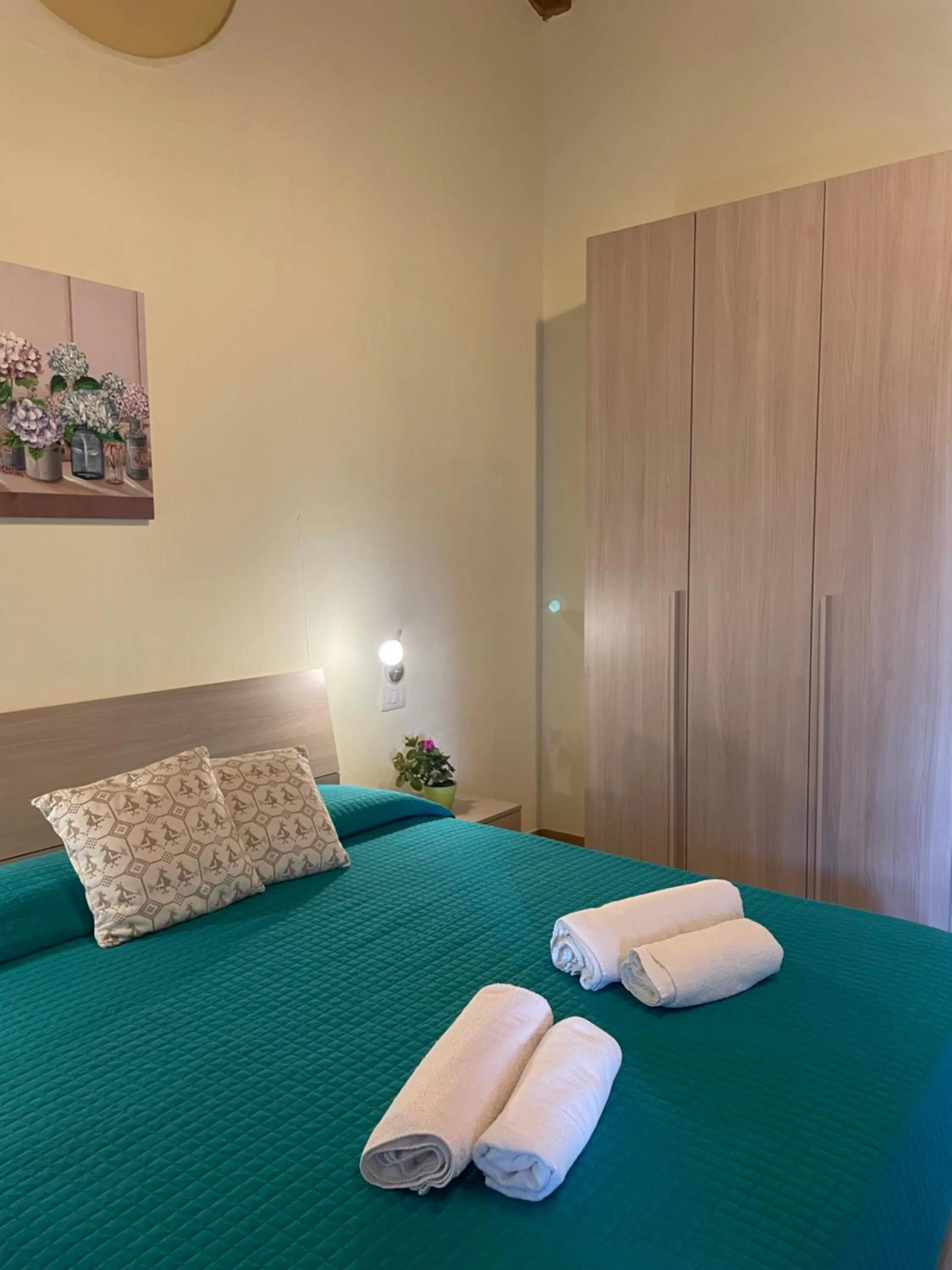 Bedroom, Bed in La Fontana Dei Desideri