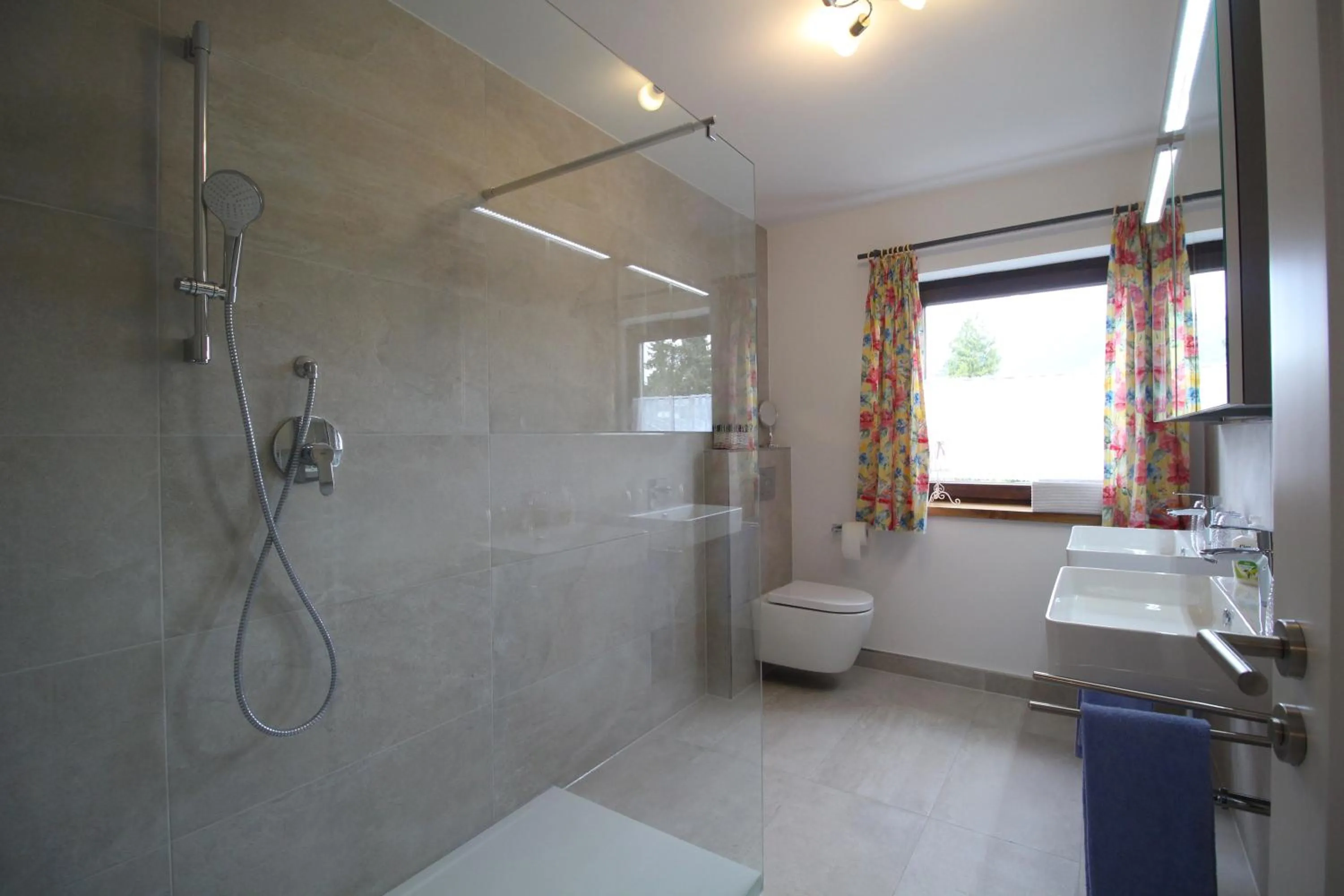 Bathroom in Kaiserstube