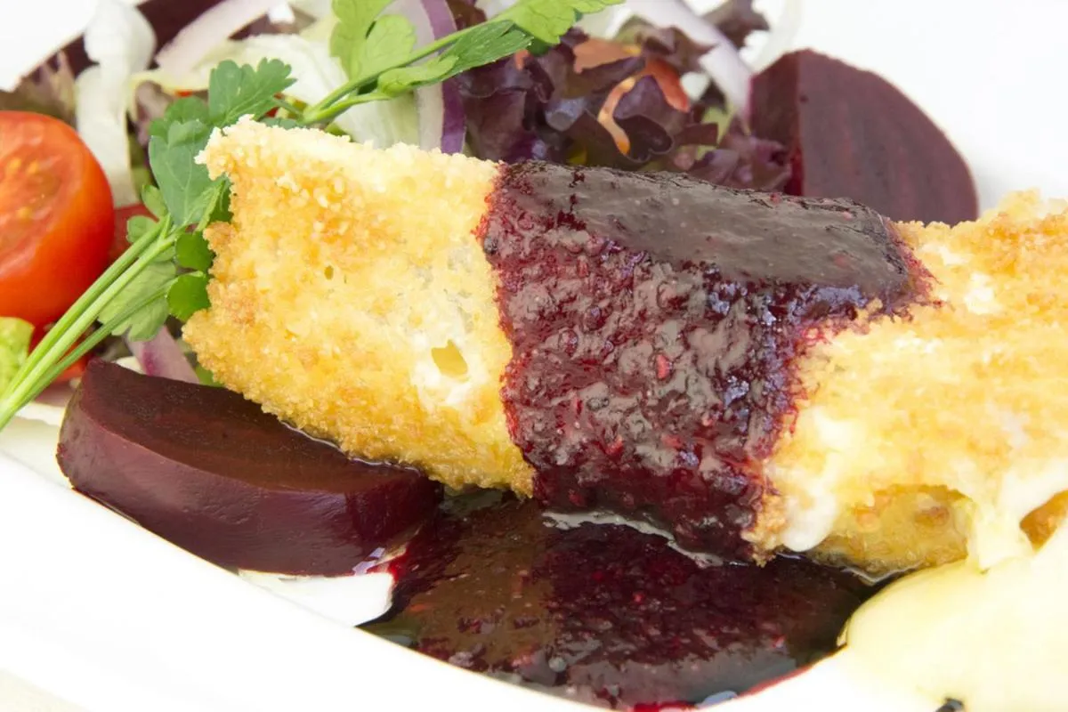 Restaurant/places to eat in Achill Cliff House Hotel & Restaurant