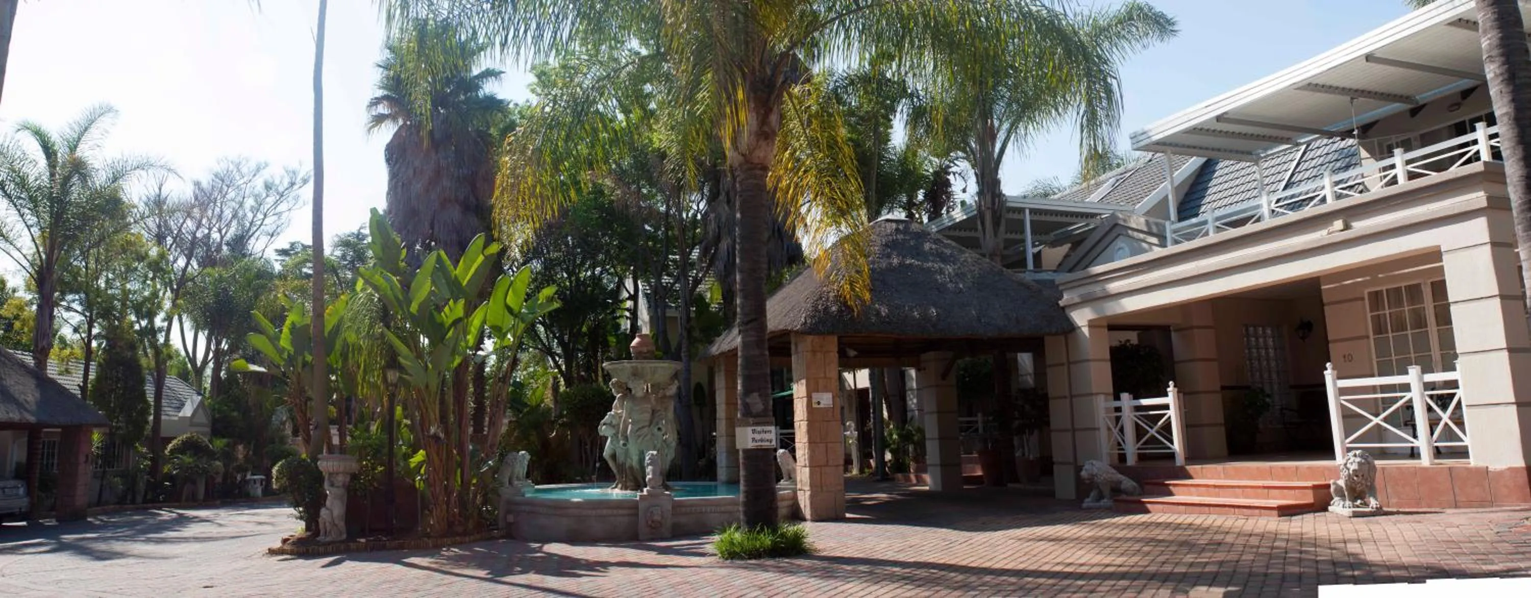 Area and facilities in Summerview Guest Lodge