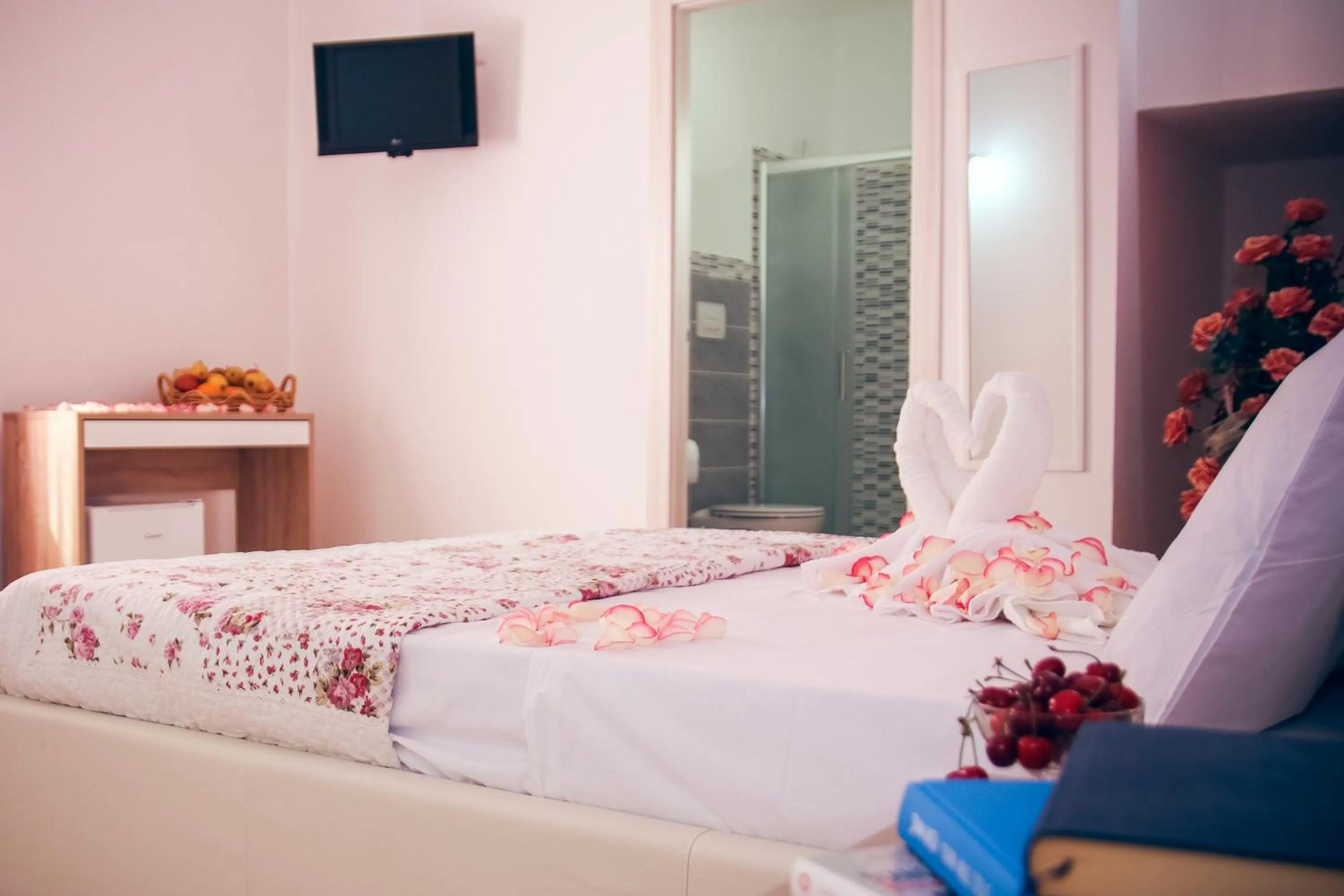 Photo of the whole room, Bed in Il Sorriso B&B