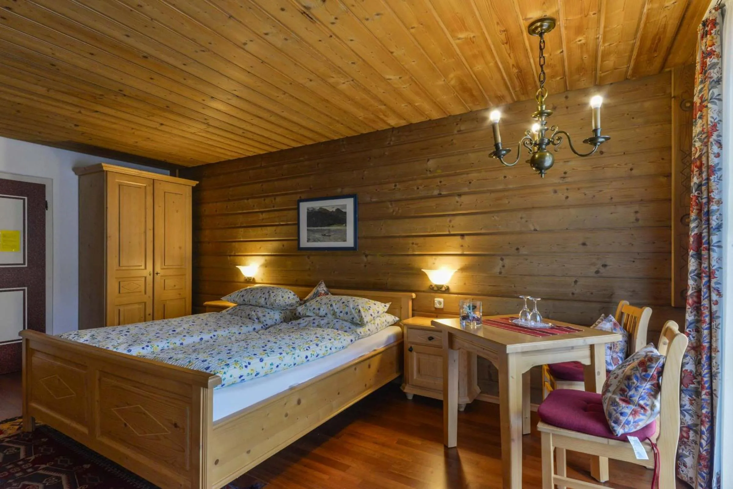 Decorative detail, Bed in Schmied von Kochel