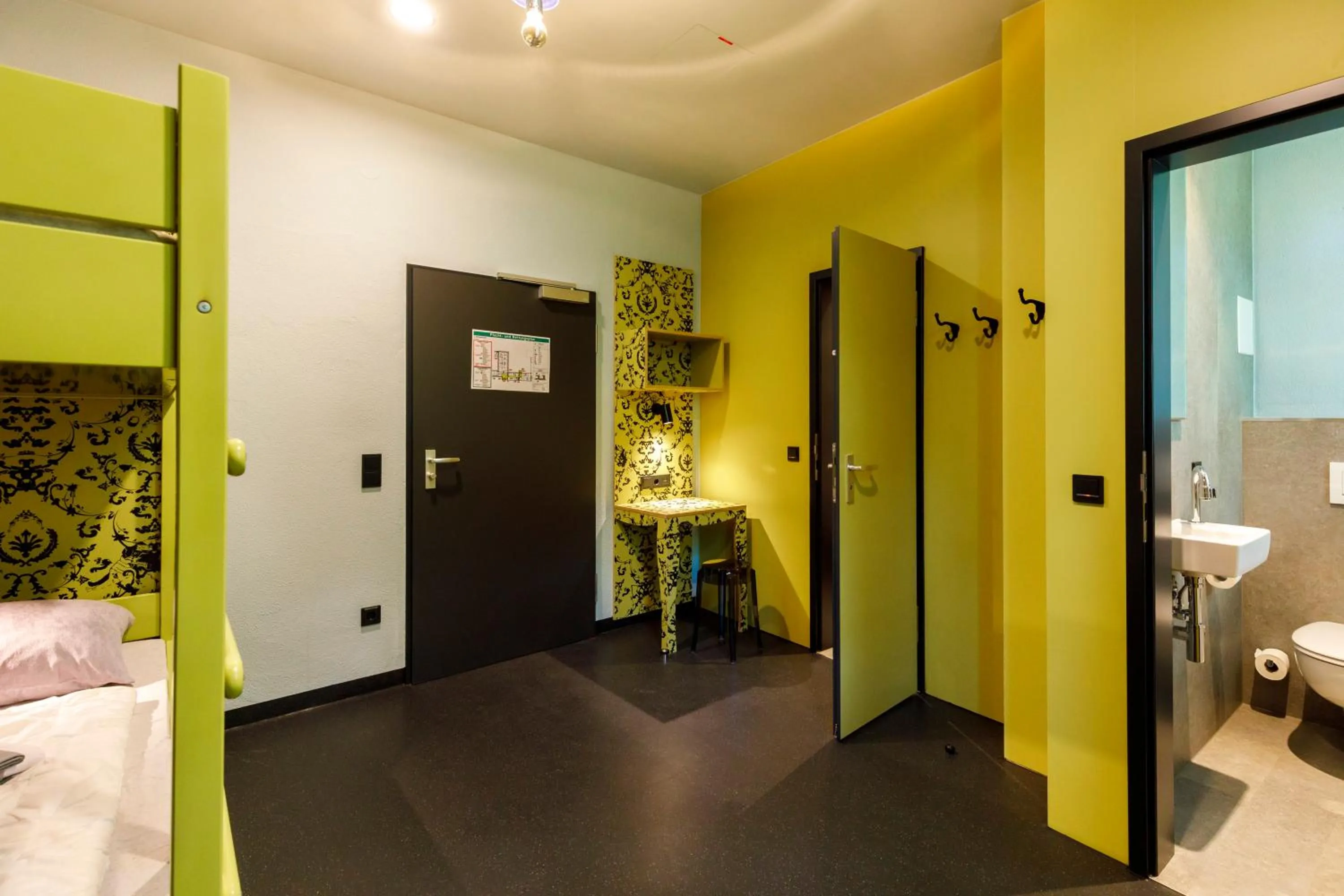 bunk bed, Bed in Youth Hostel Würzburg